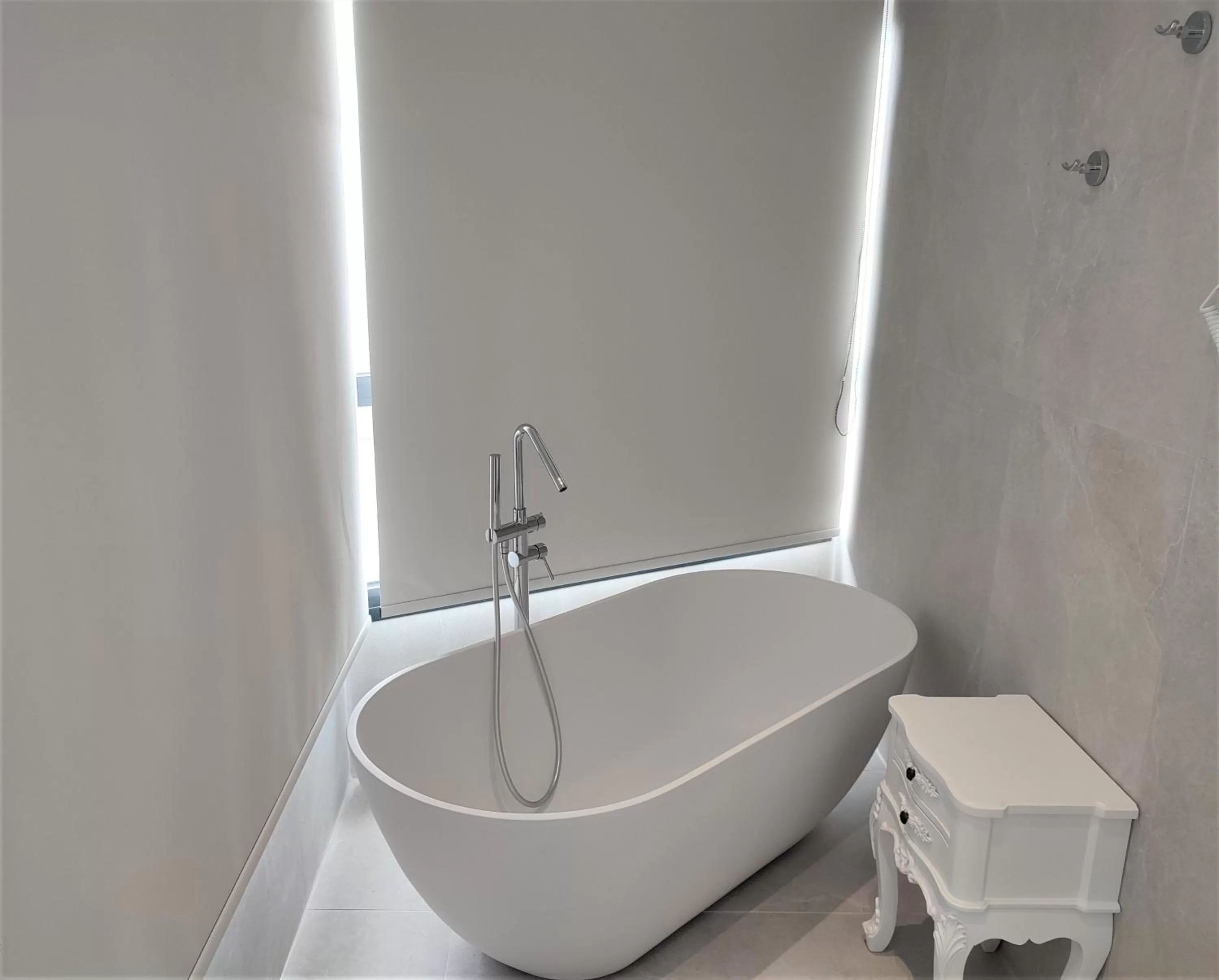 Bath in Light Blue Hotel