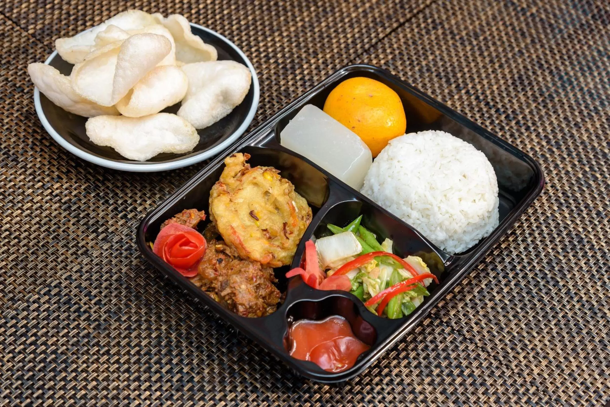 Breakfast in Yellow Bee Tanah Abang