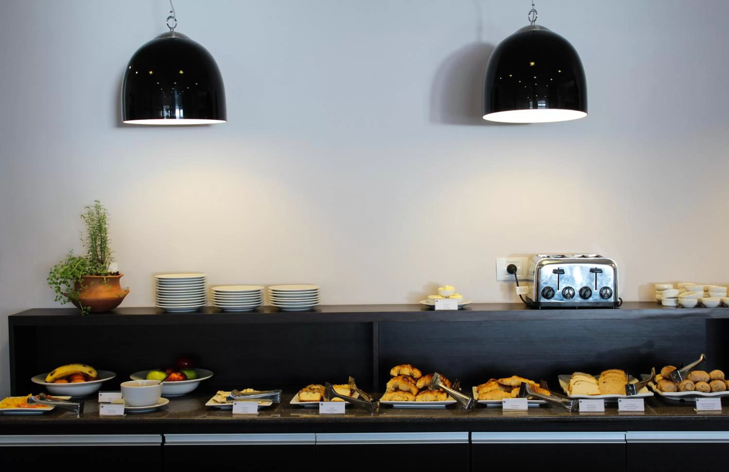 Food and drinks in Dazzler by Wyndham Puerto Madryn