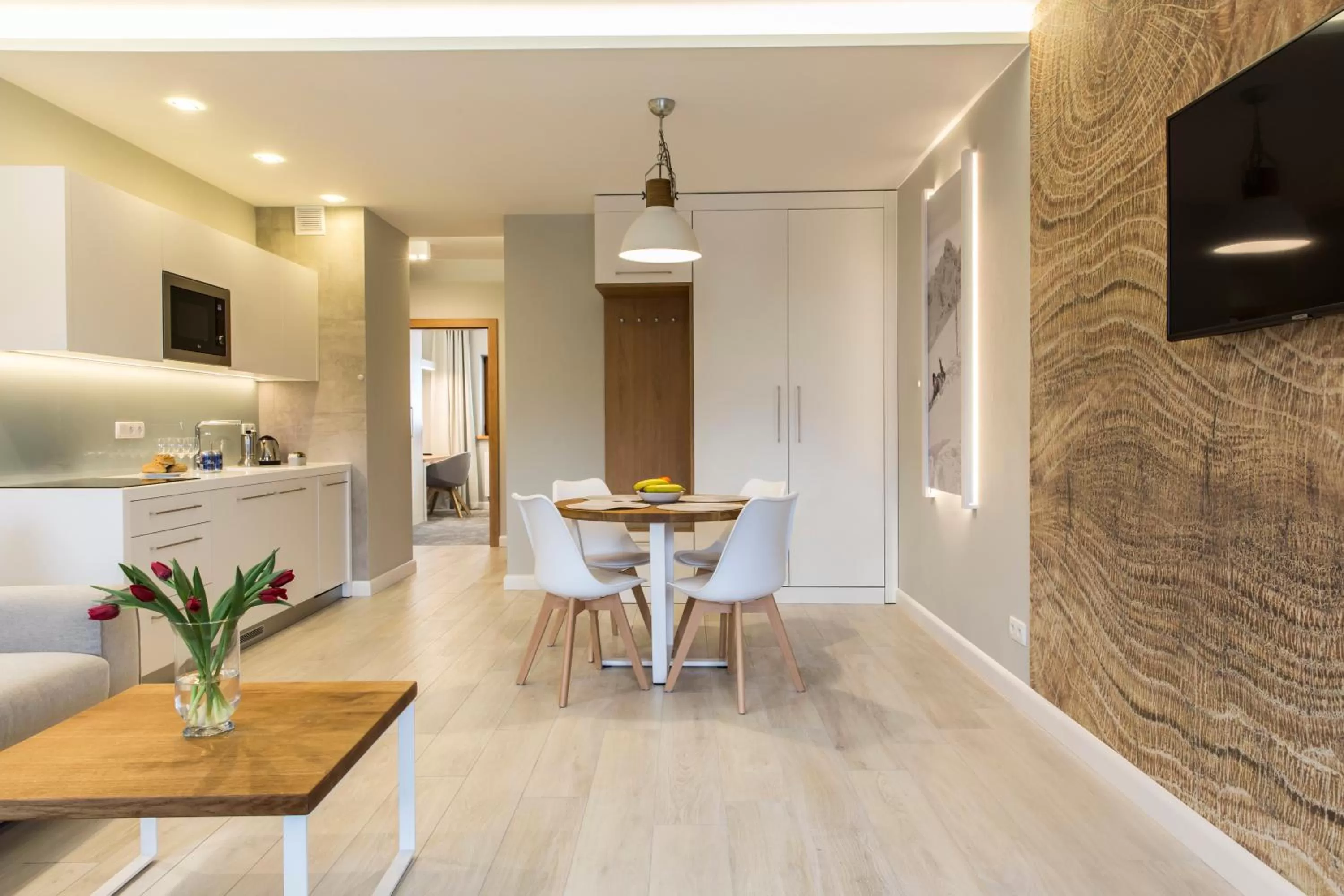 TV and multimedia in Royal Hill Residence