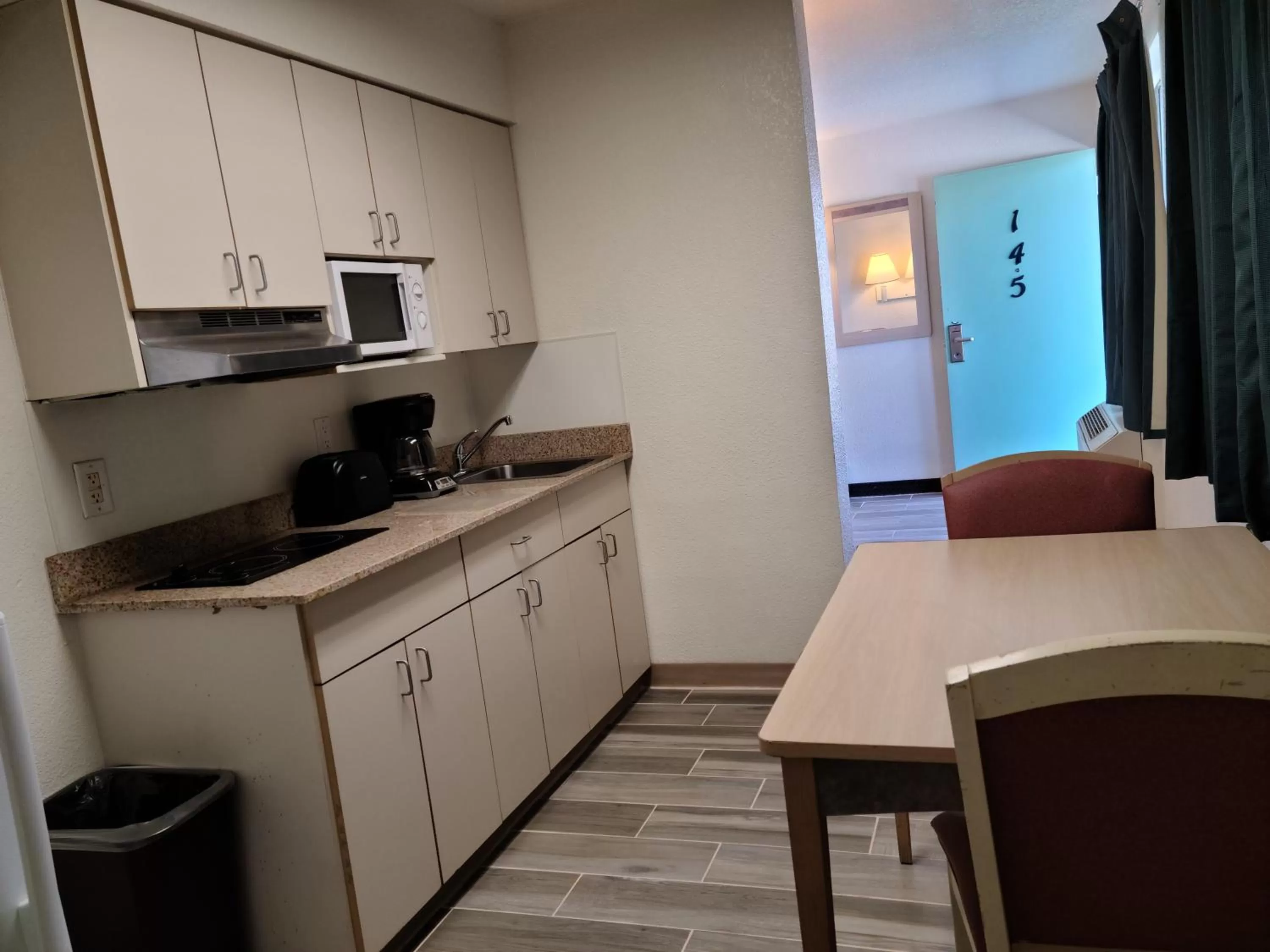 Kitchen or kitchenette in Motel 9 Las Cruces