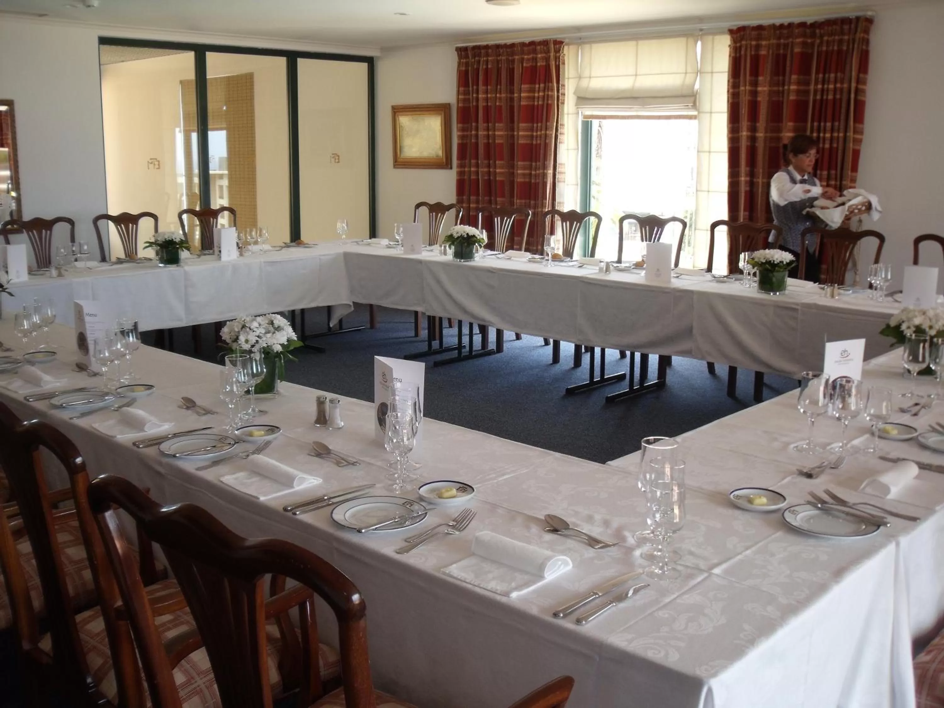 Business facilities in Hotel Escola