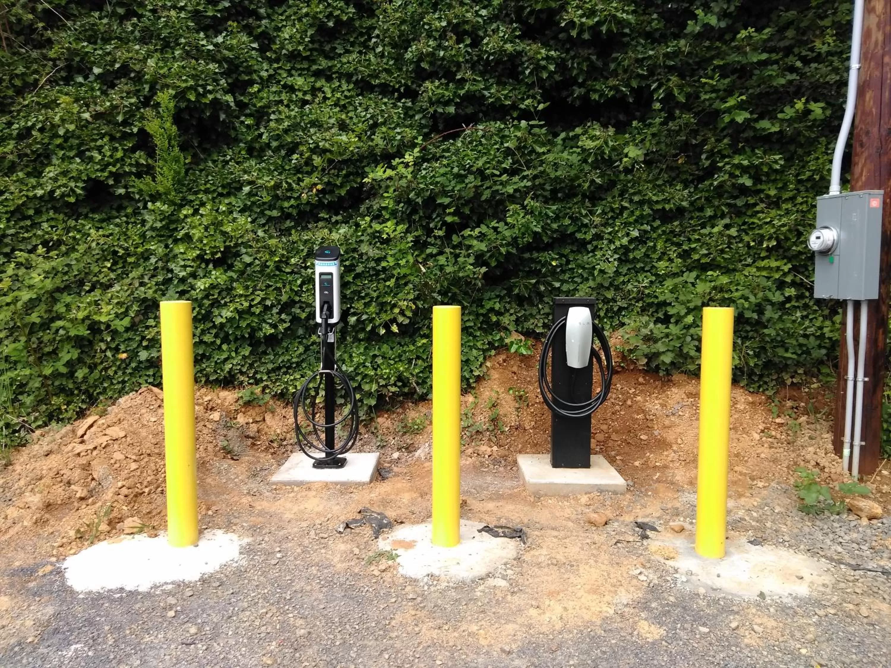 Parking in Hotel Cathlamet