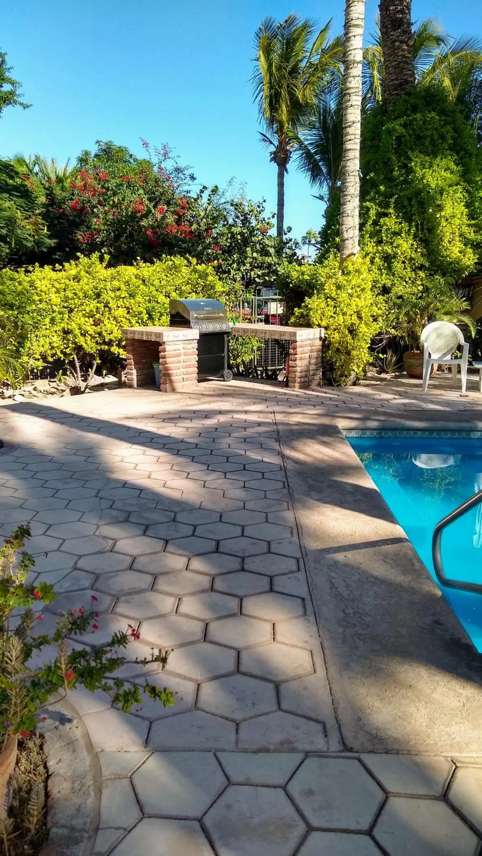 Deluxe Double or Twin Room with Pool View in Coco Cabanas Loreto