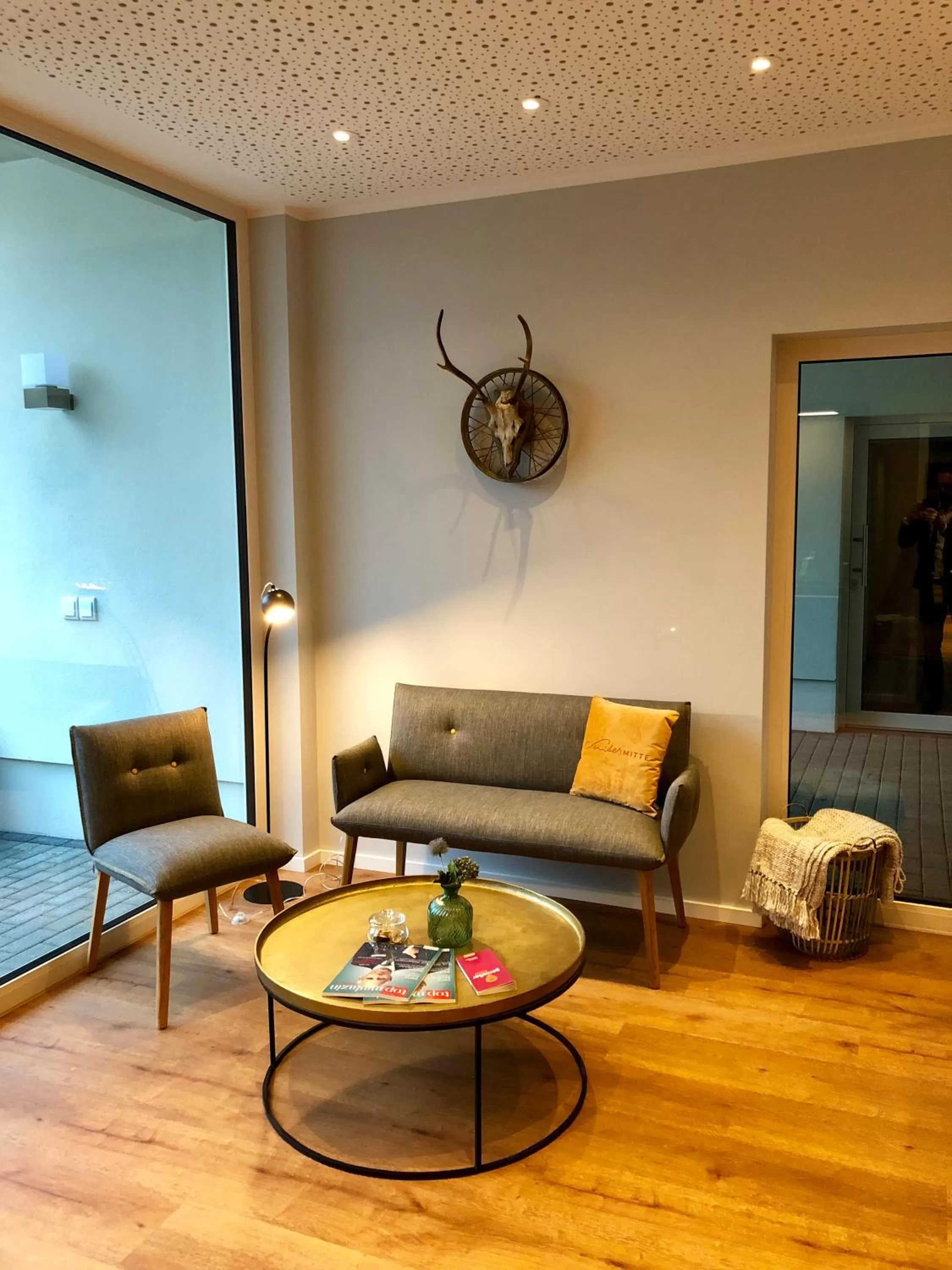 Lobby or reception in Suites MITTE - Aparthotel
