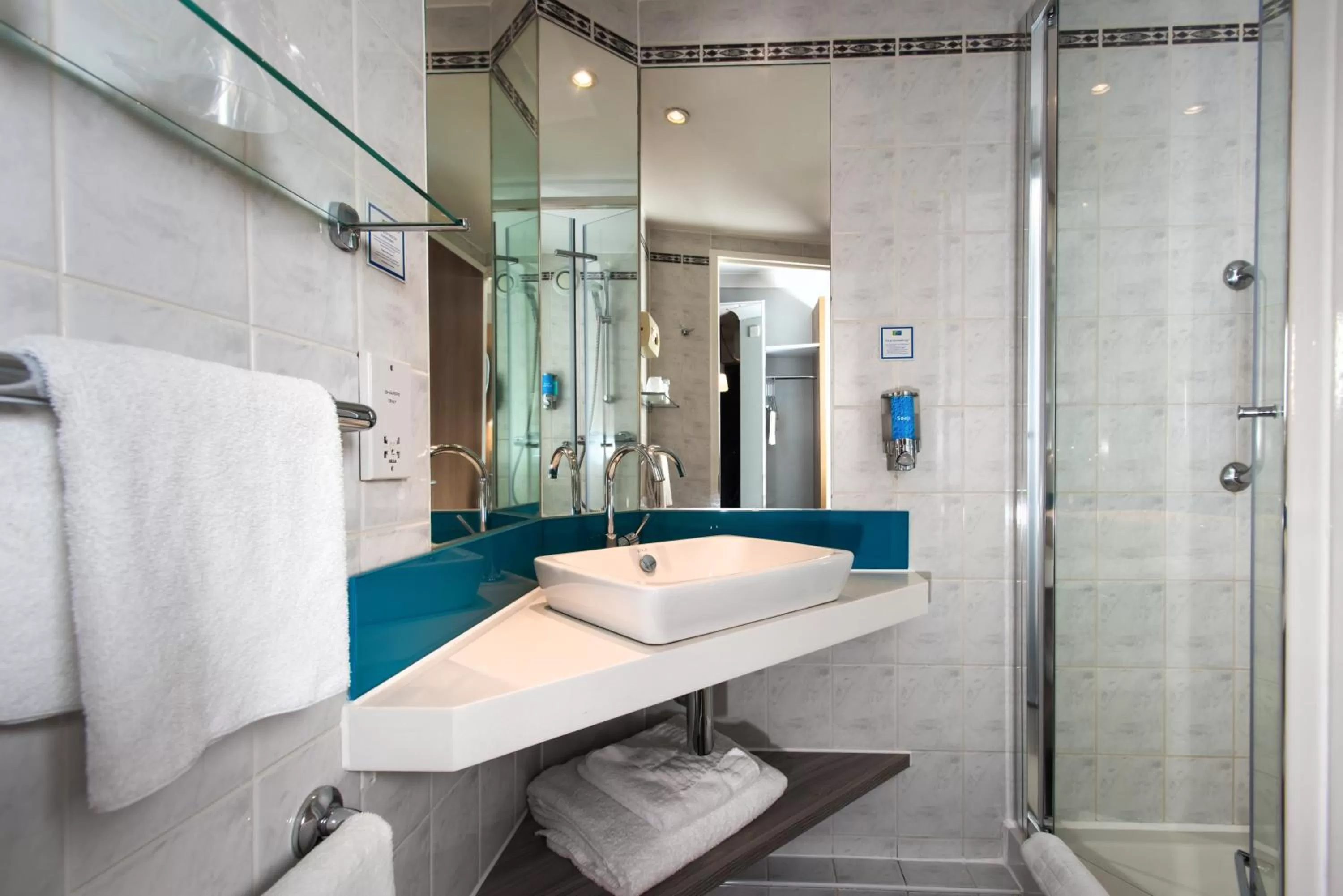 Bathroom in Holiday Inn Express London Greenwich by IHG