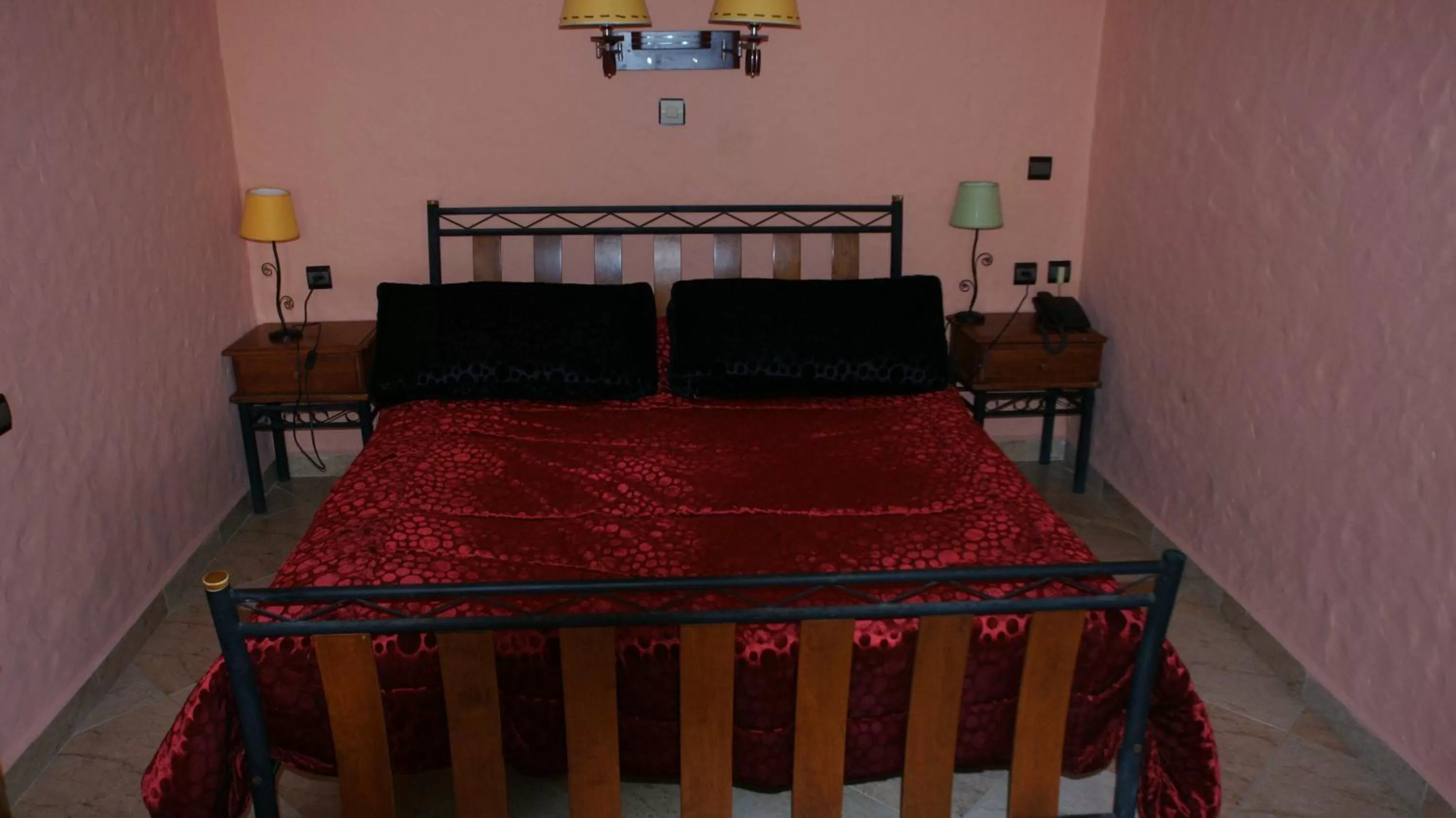 Bed in Hotel Hacienda