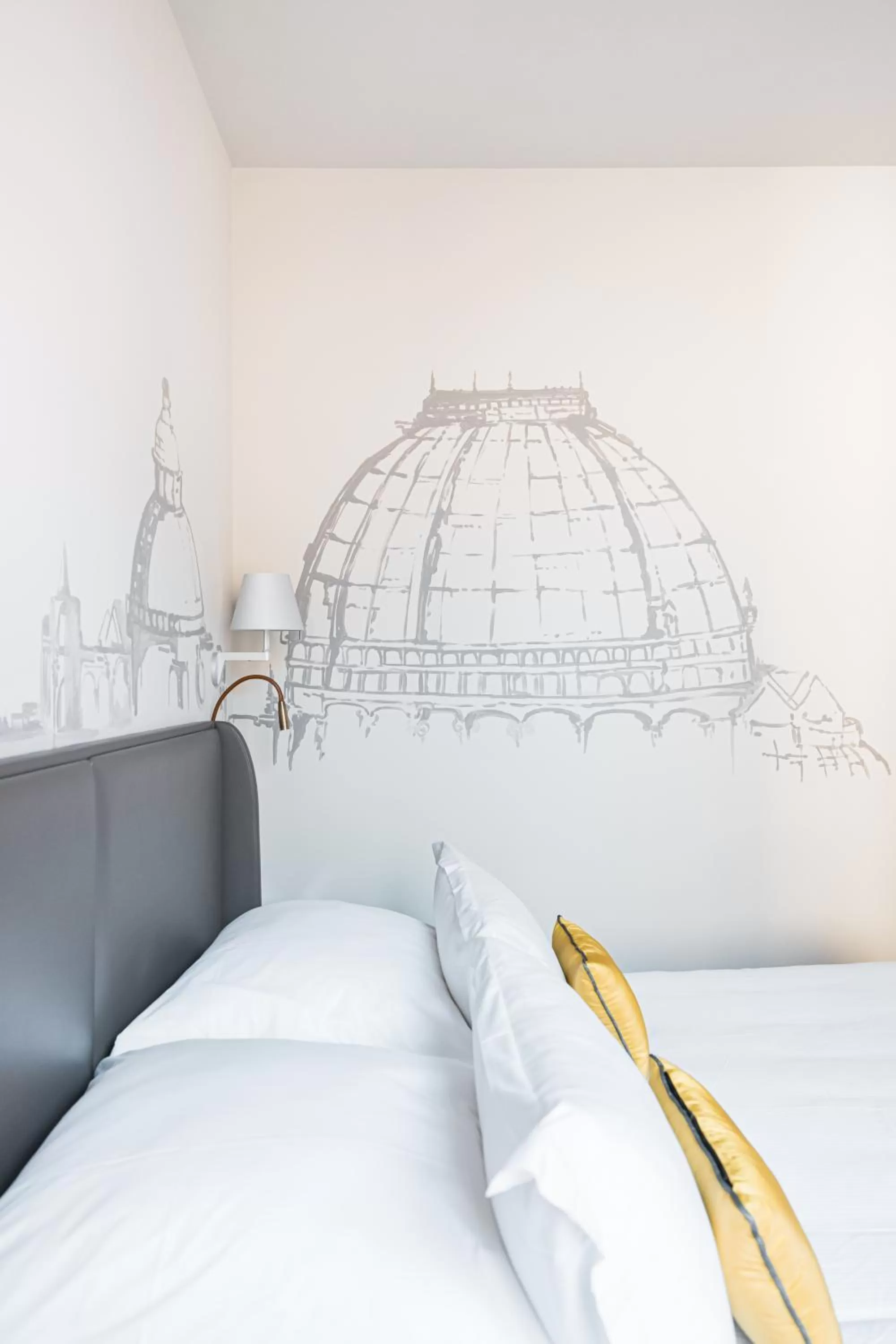 Bed in Villas Foch Boutique Hotel & Spa Bordeaux