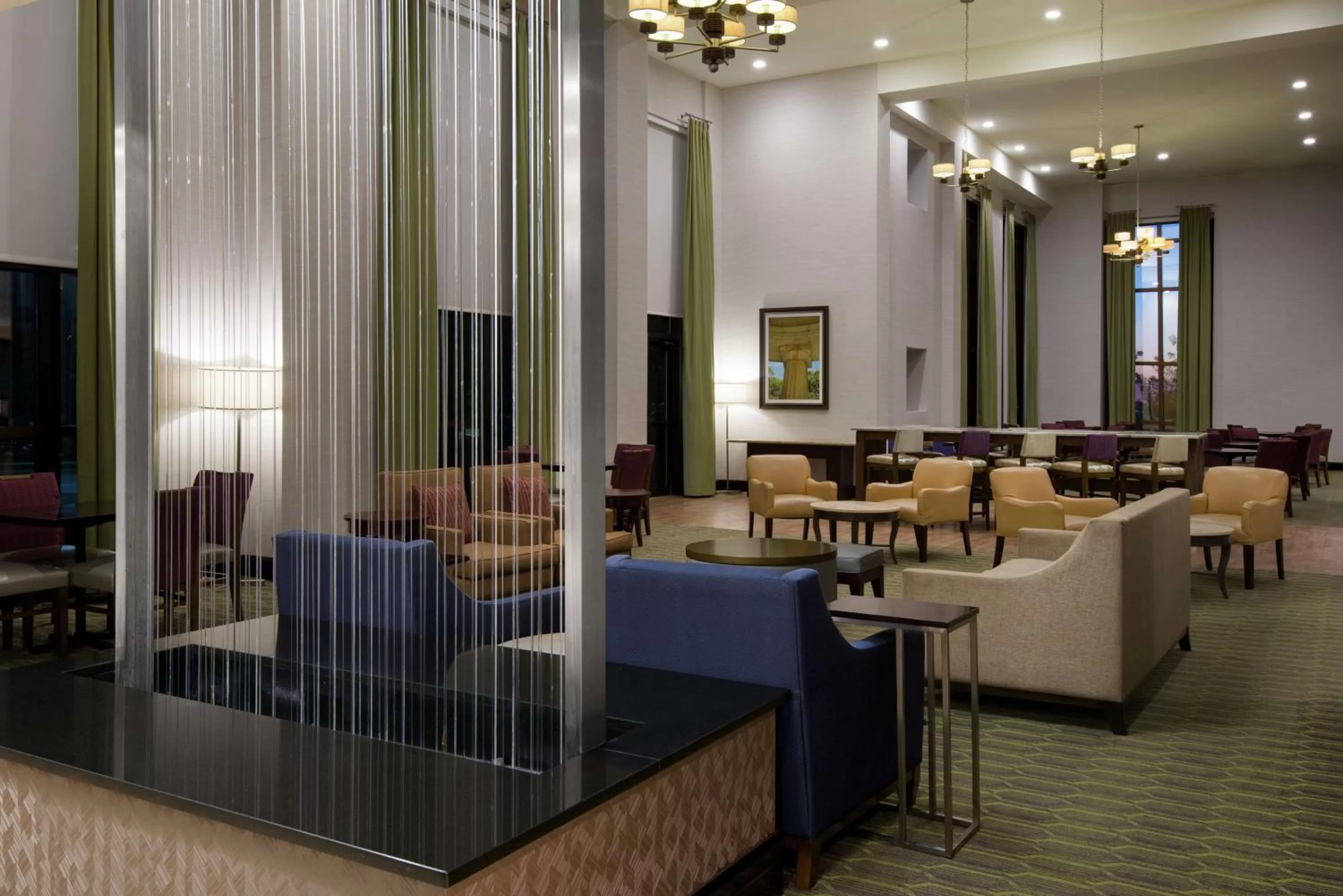 Lobby or reception in Hampton Inn & Suites National Harbor/Alexandria Area