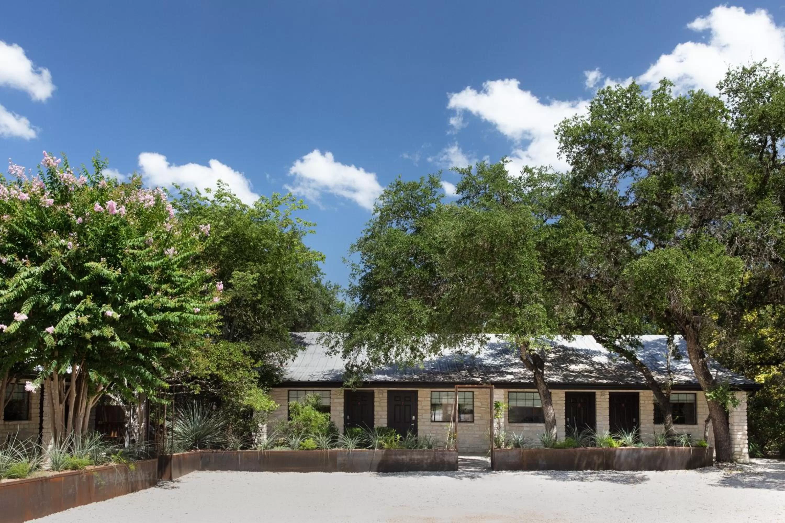 Property building in Wimberley Inn & bar