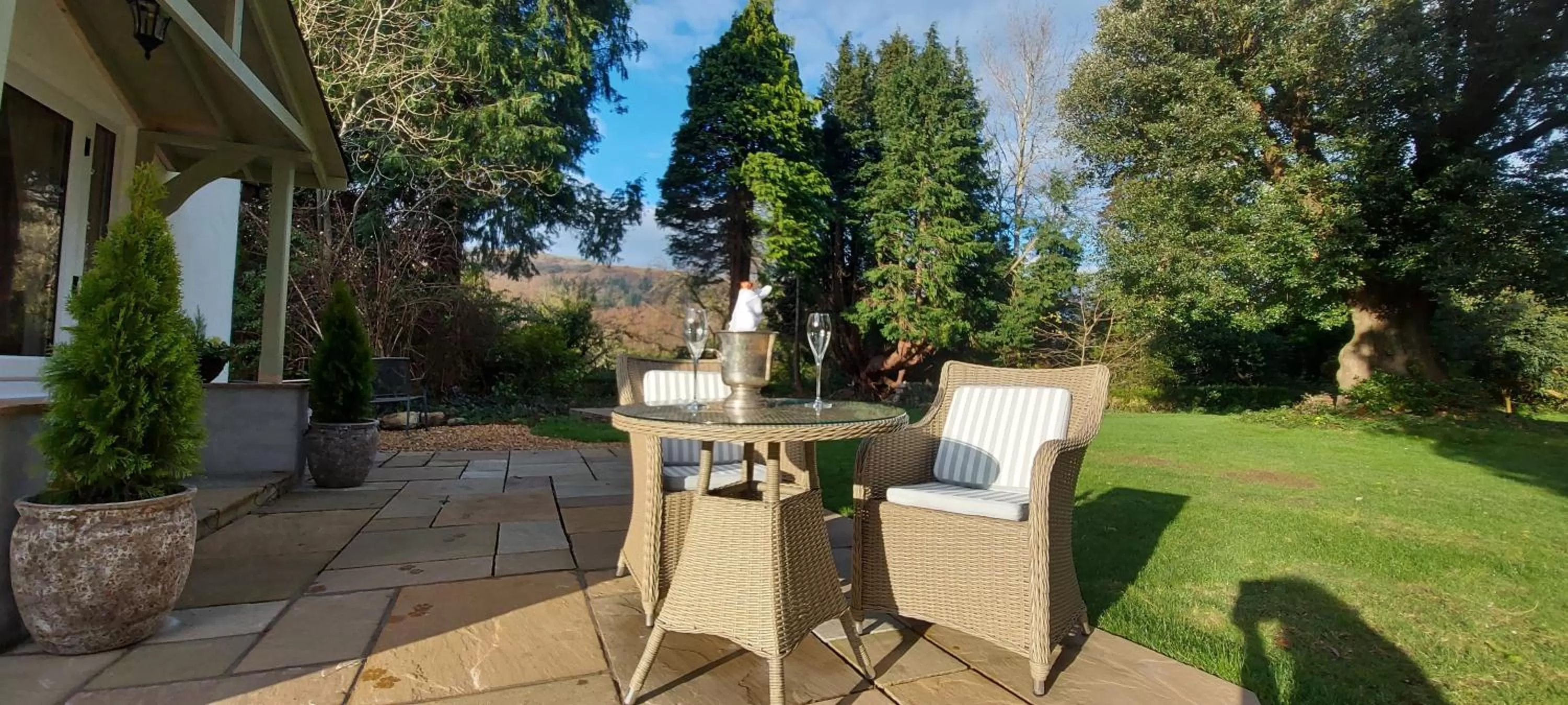 Property building in Glyn Isa Country House B&B and self catering Lodge