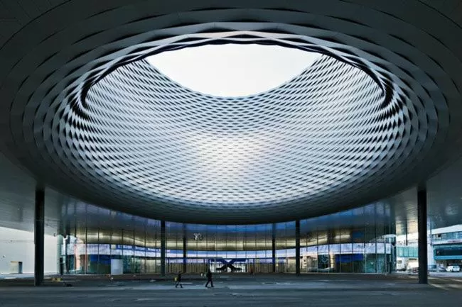 Property building in BLOOM Boutique Hotel & Lounge Basel