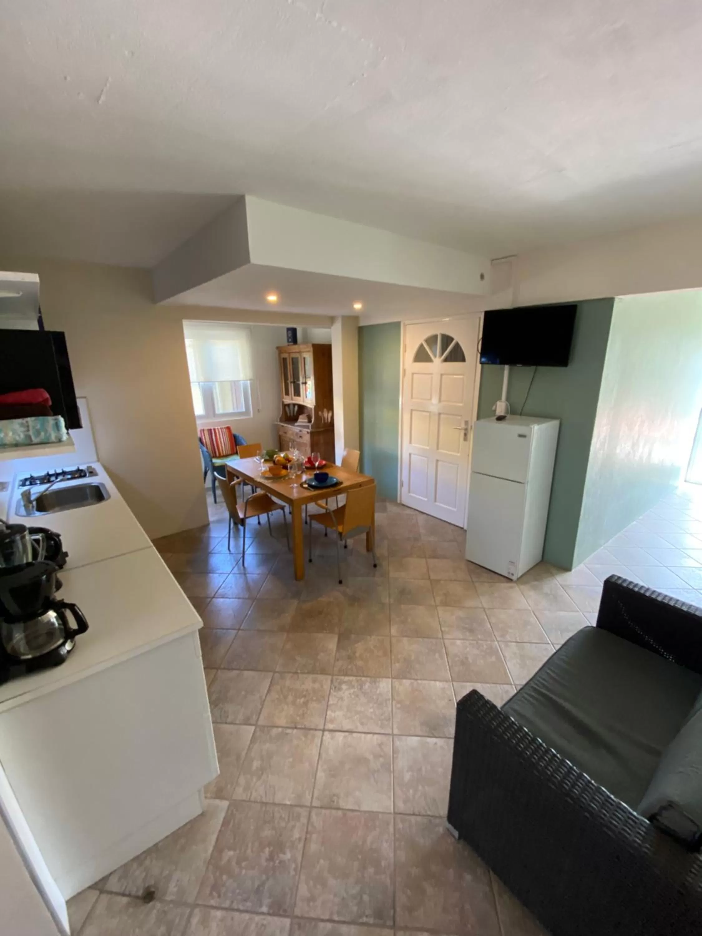 Dining area, Seating Area in La Felicidad