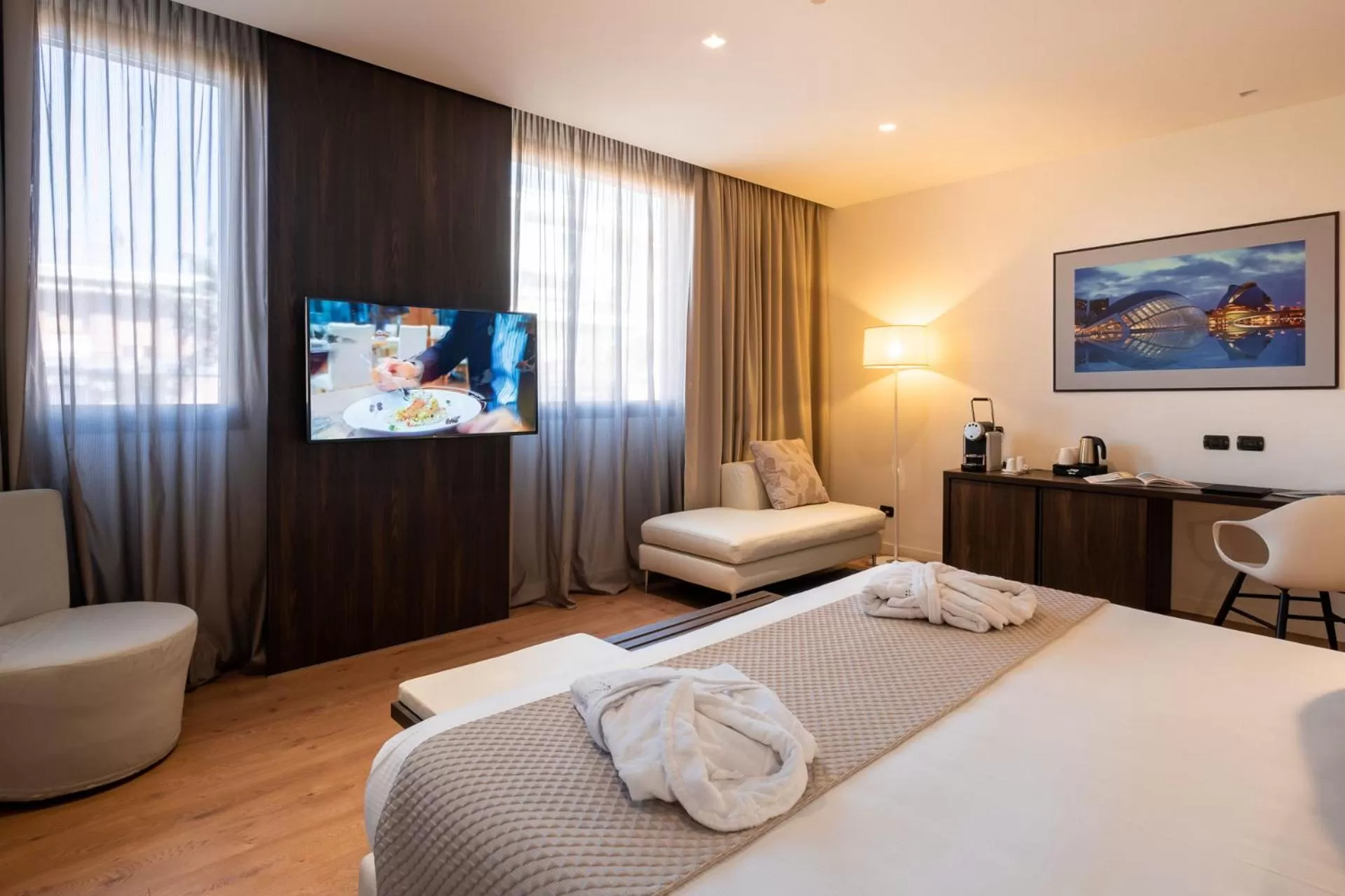 TV and multimedia, Bed in Savhotel Aemilia Bologna