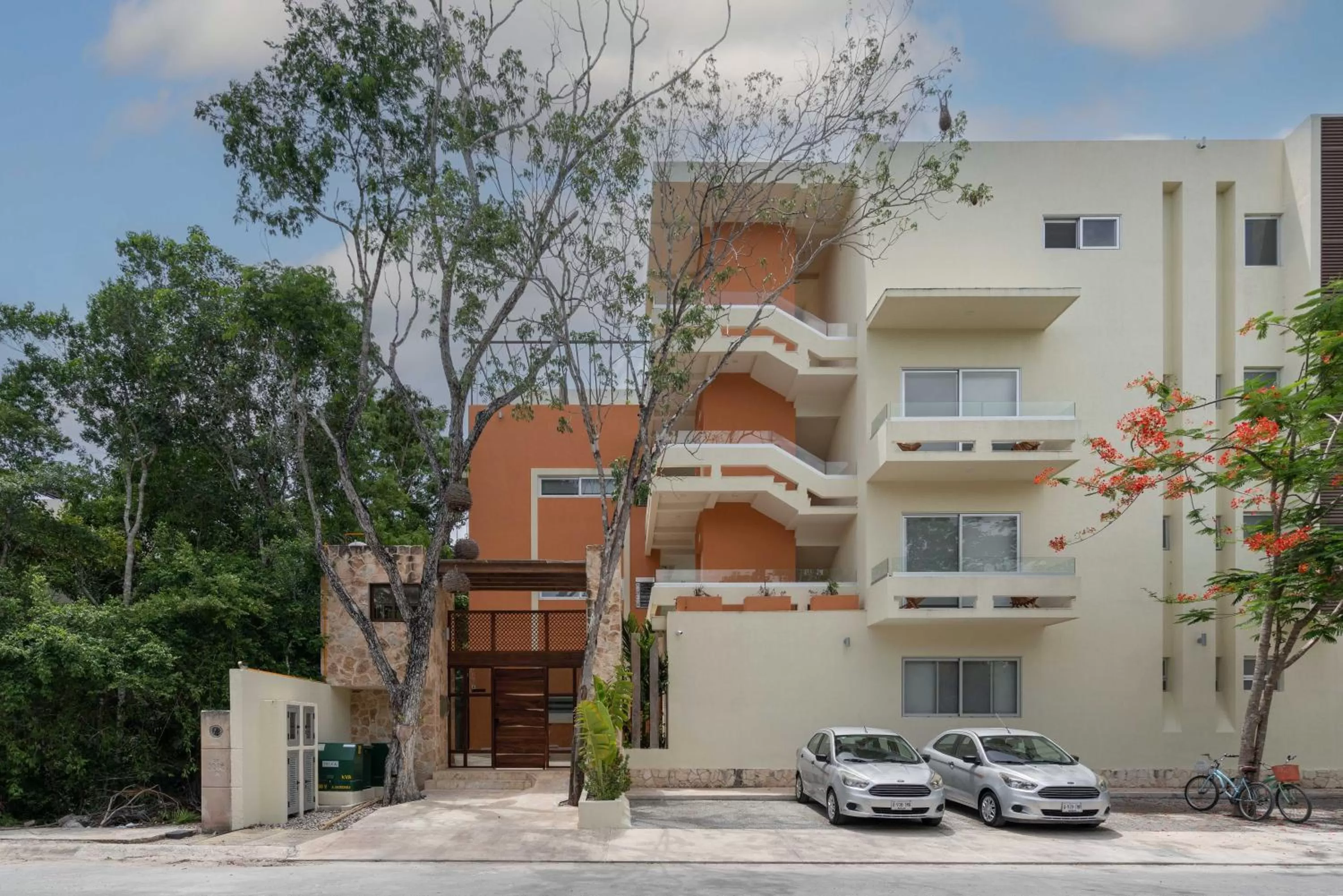 Property building in Valhalla Residences by Biwa