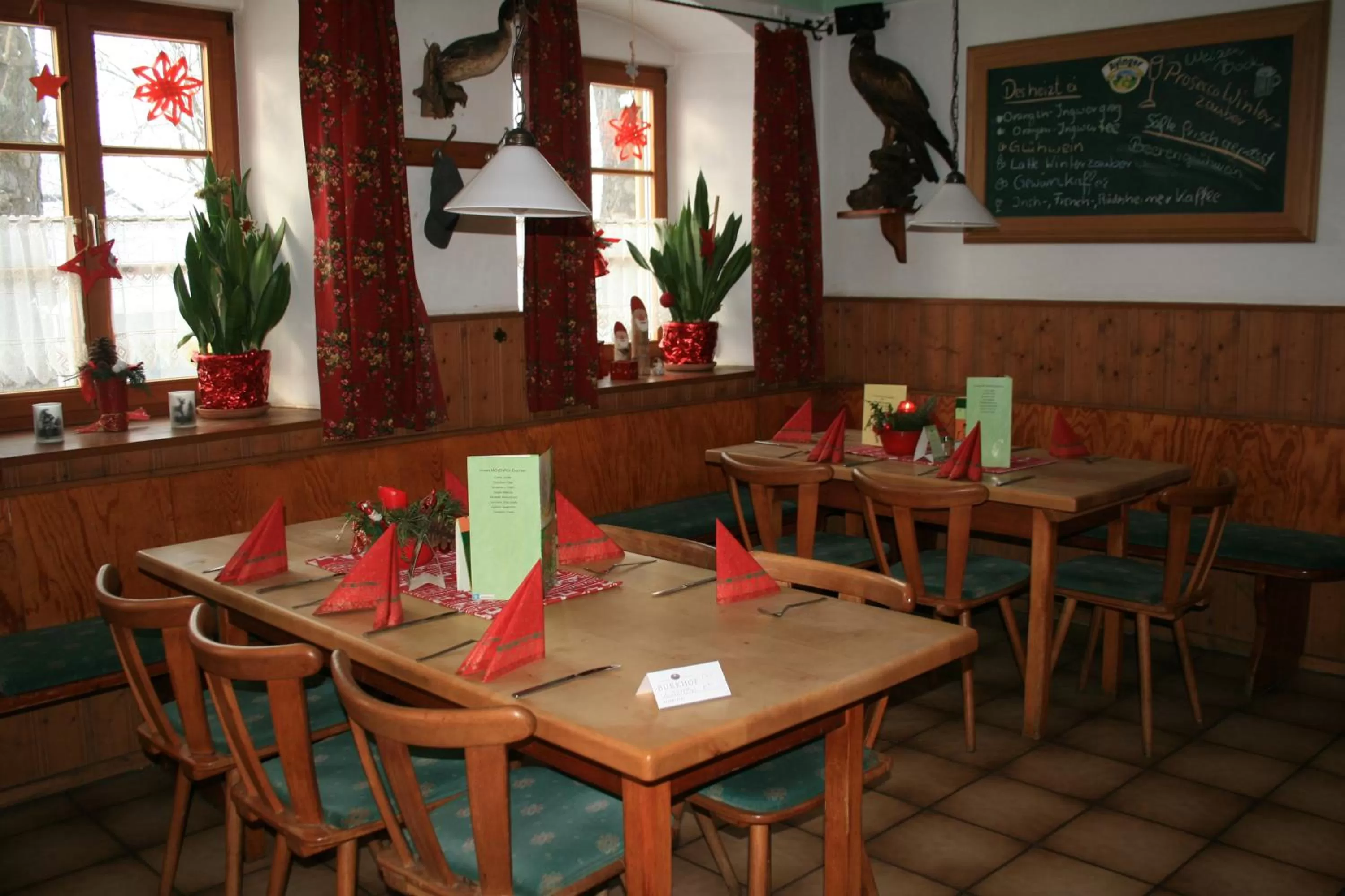 Restaurant/places to eat in Gasthaus zur Moosmühle