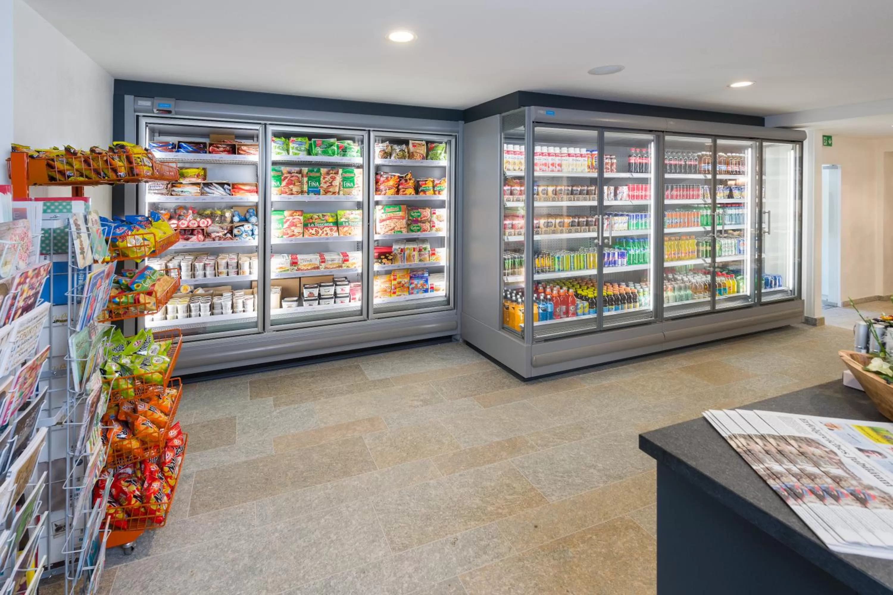 Restaurant/places to eat, Supermarket/Shops in Hotel Heimatlodge