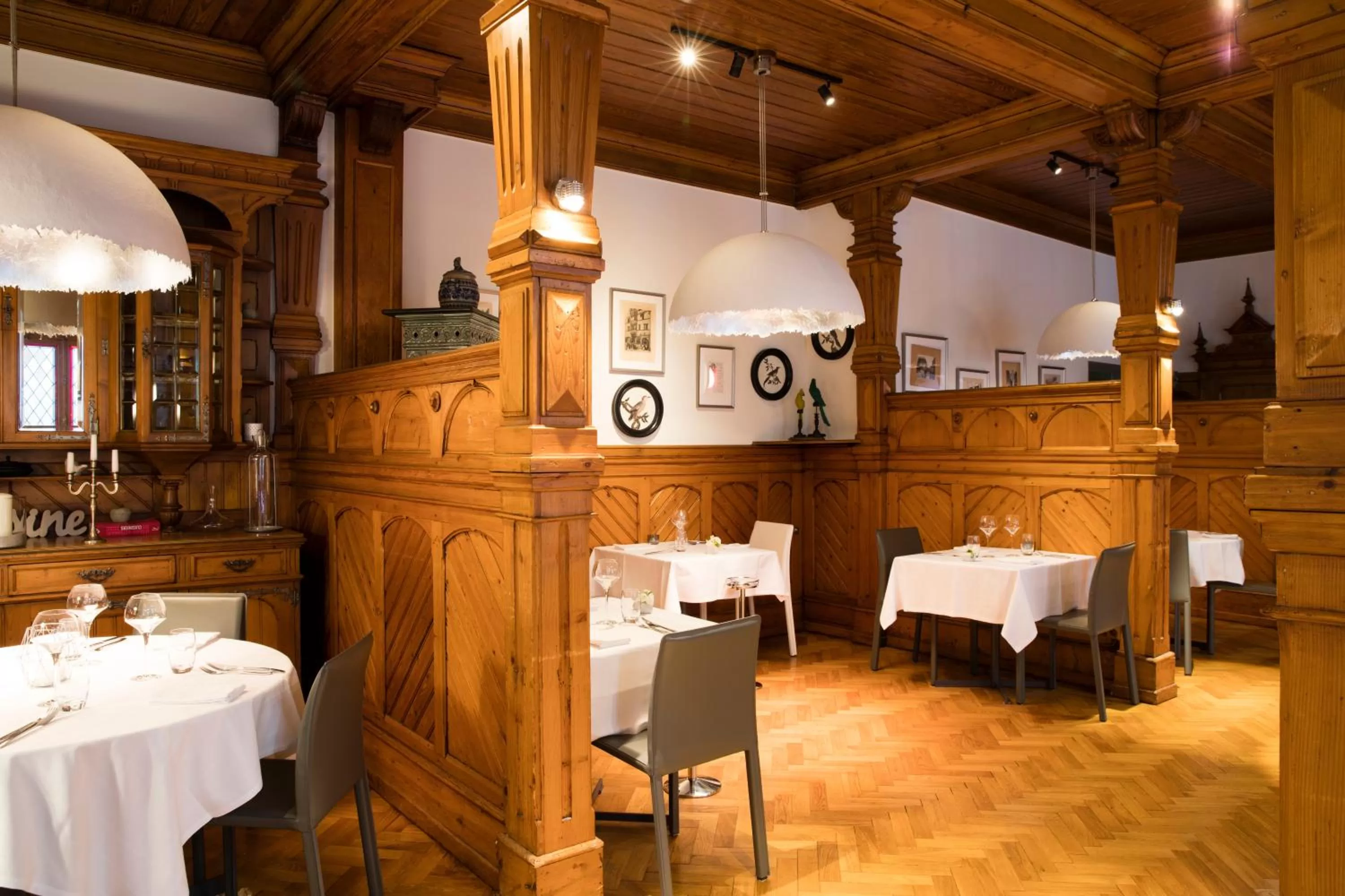 Restaurant/places to eat in Relais & Châteaux La Maison Des Têtes