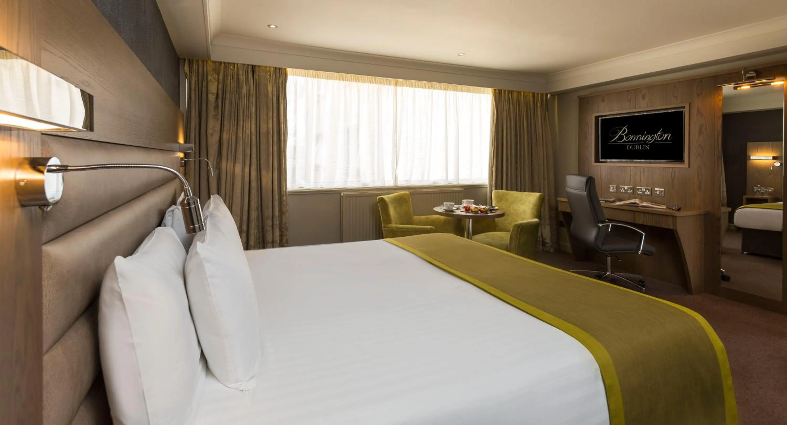 Bed in Bonnington Hotel & Leisure Centre