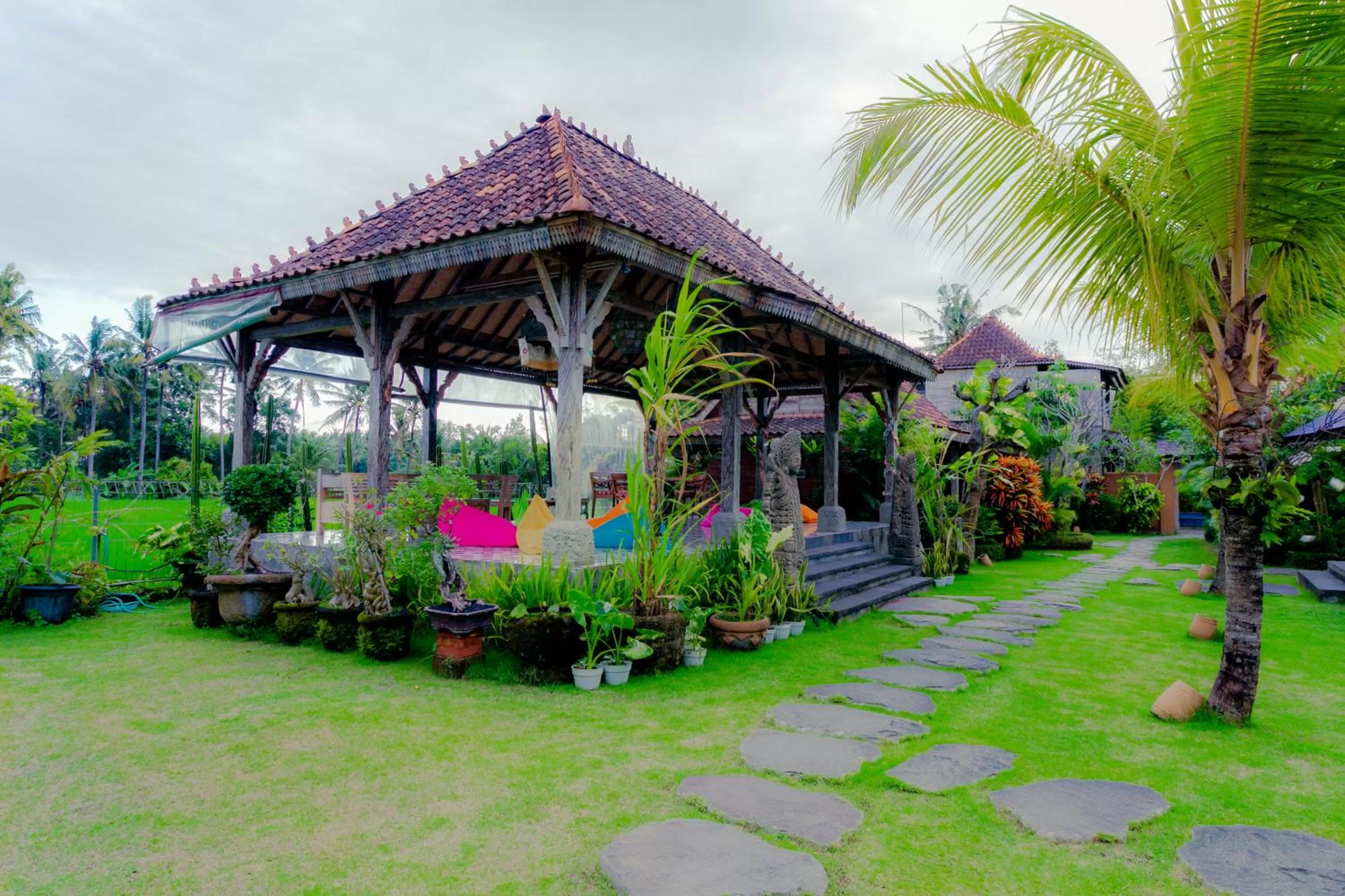 Seating area in Nauna Villa Ubud