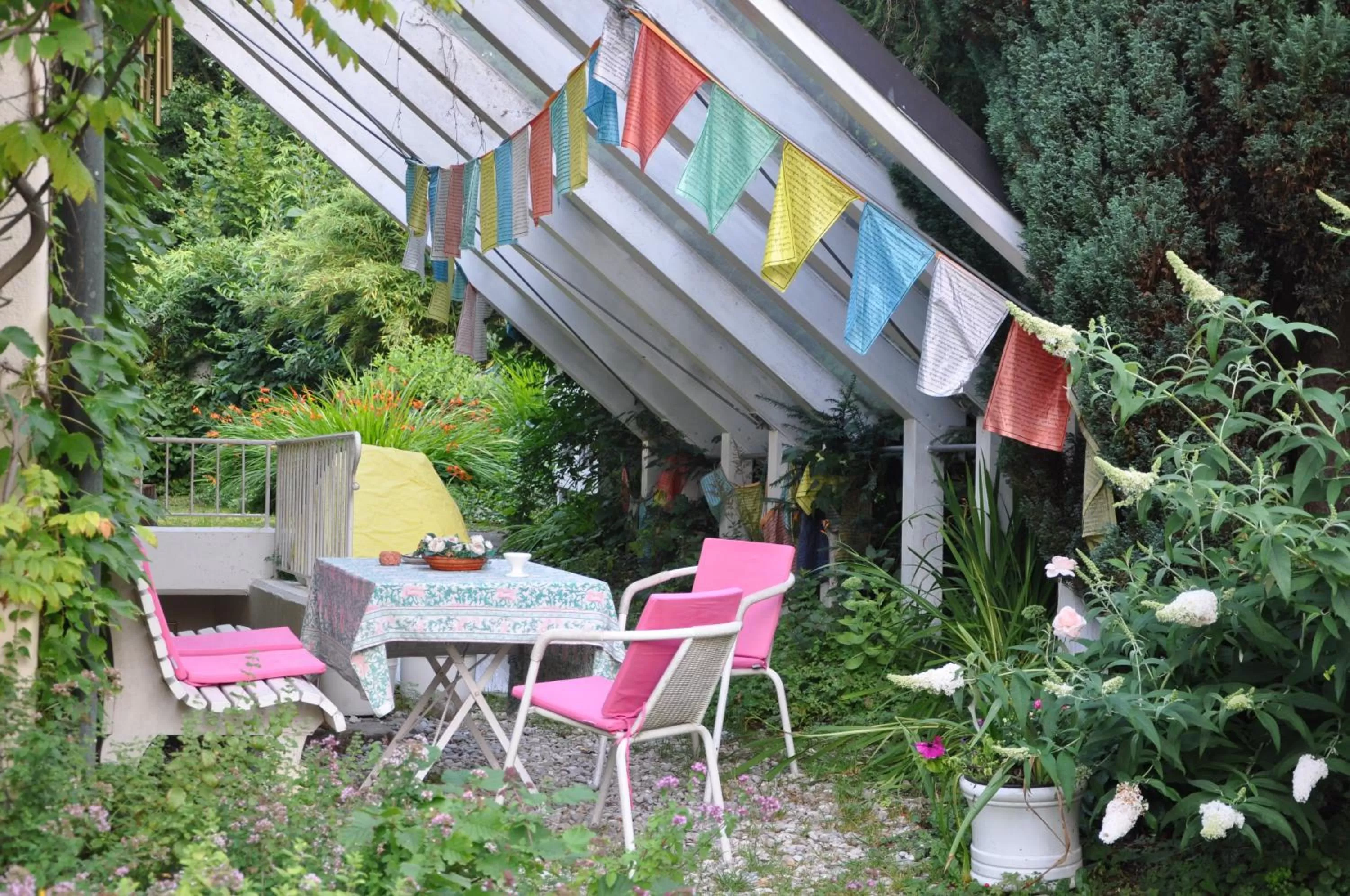 Garden in Bed and Breakfast Bavaria München