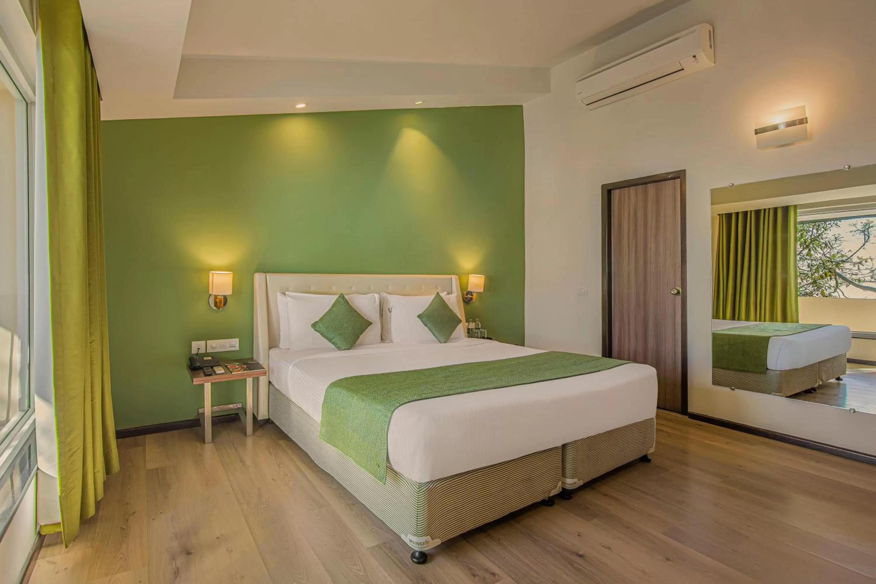 Bedroom, Bed in Sterling Mussoorie