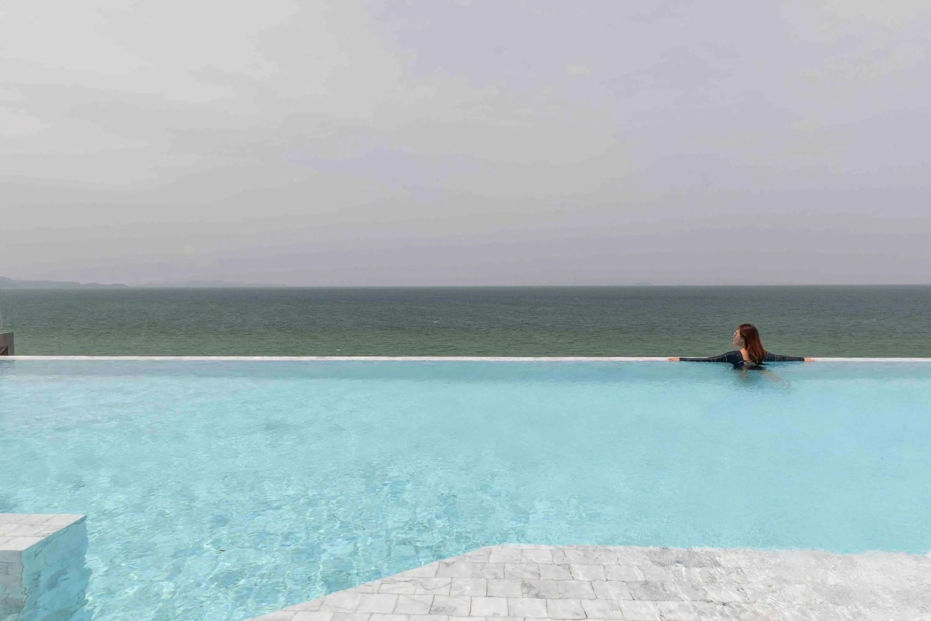 Swimming pool in U Jomtien Pattaya