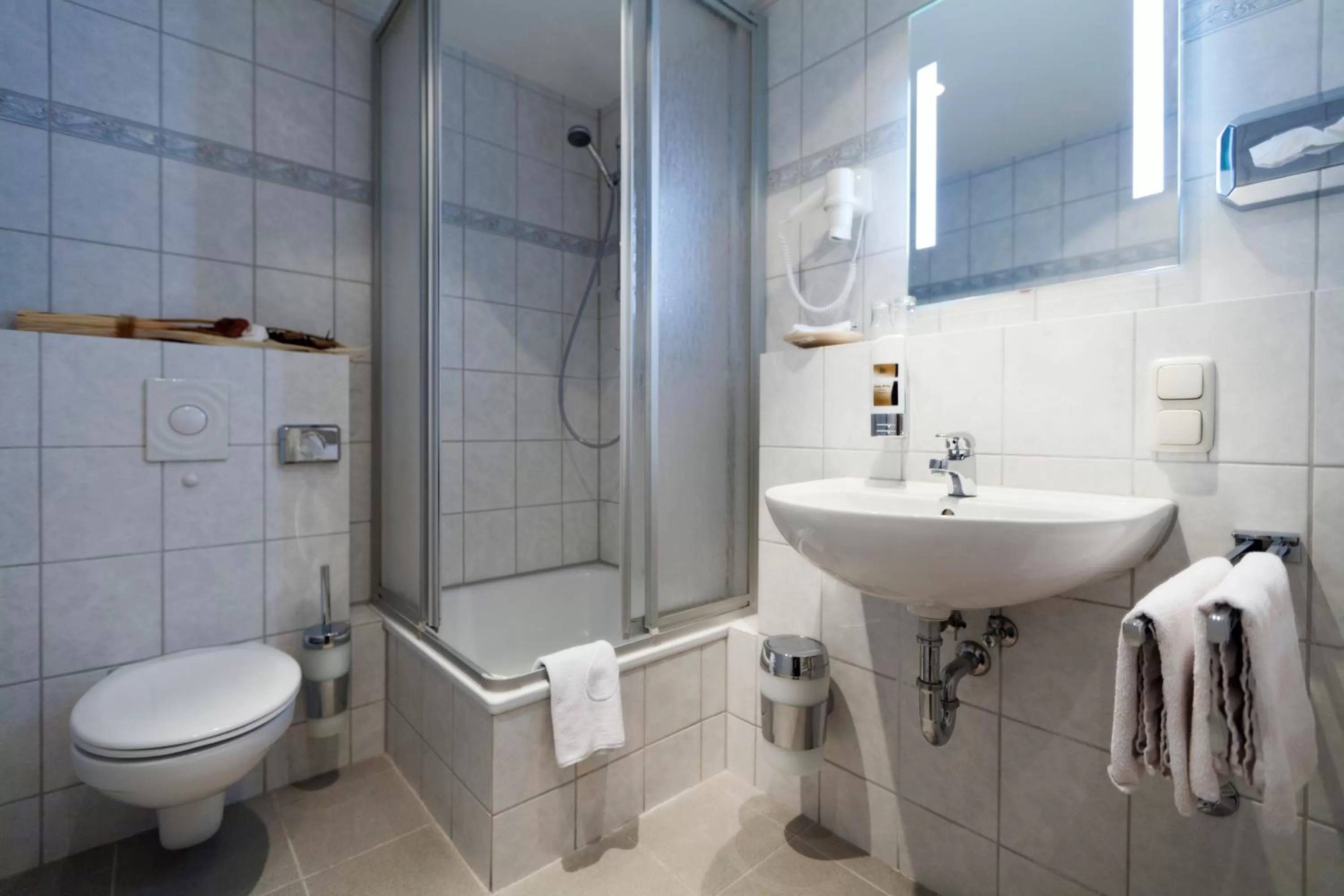 Bathroom in Adolphs Hotel