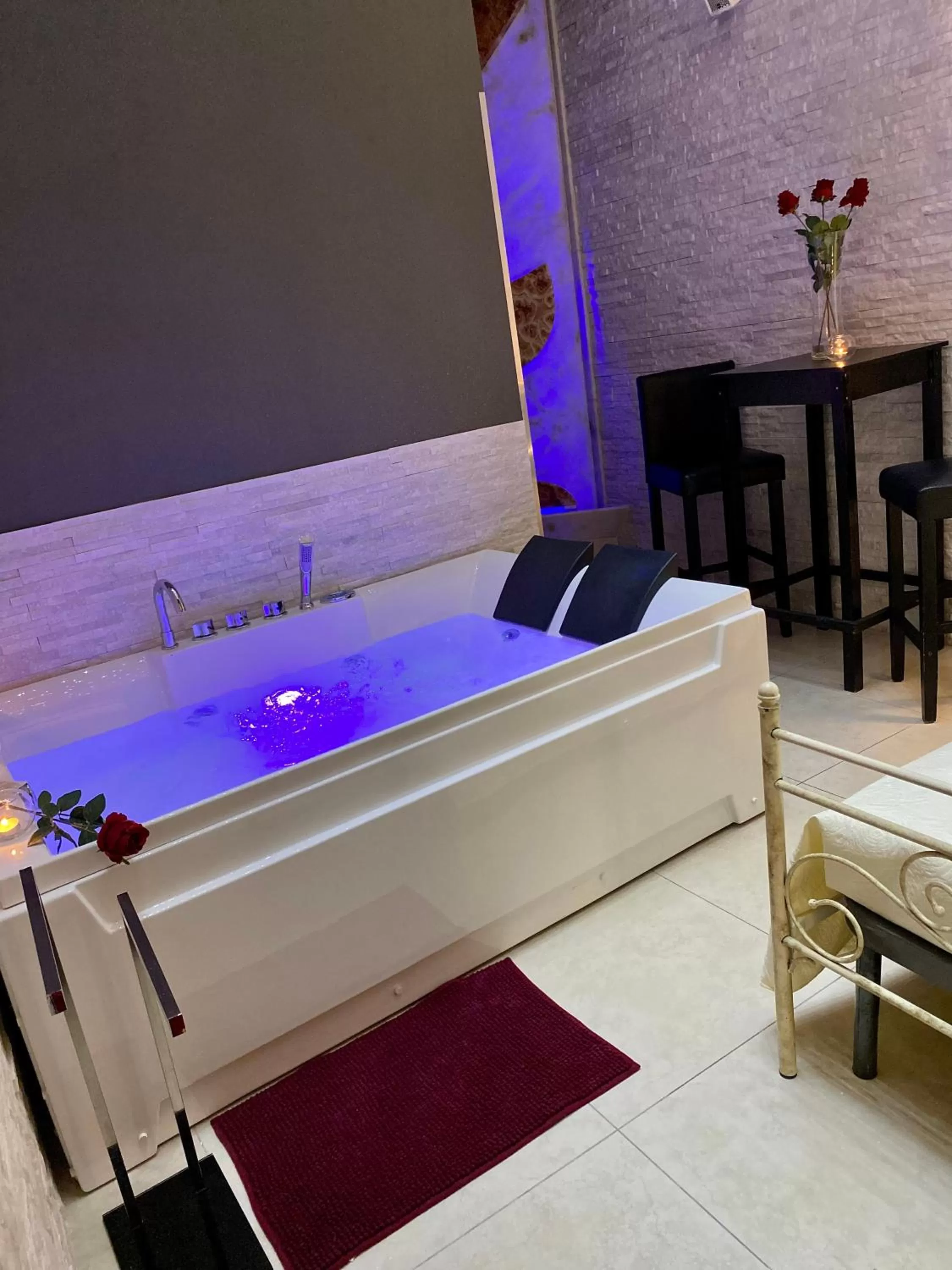 Swimming Pool in B&B Volì Club