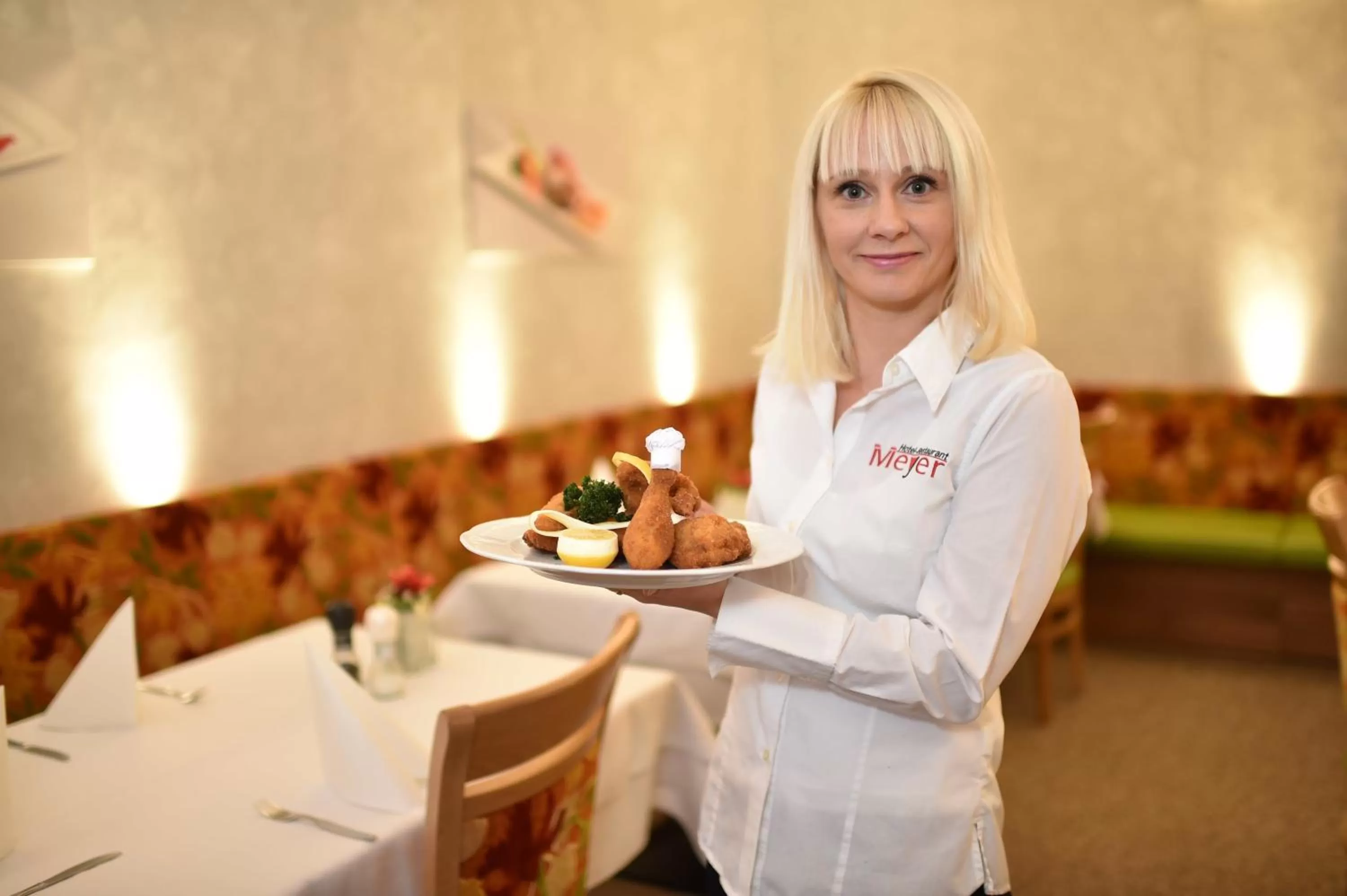 Food in Hotel Restaurant Meyer