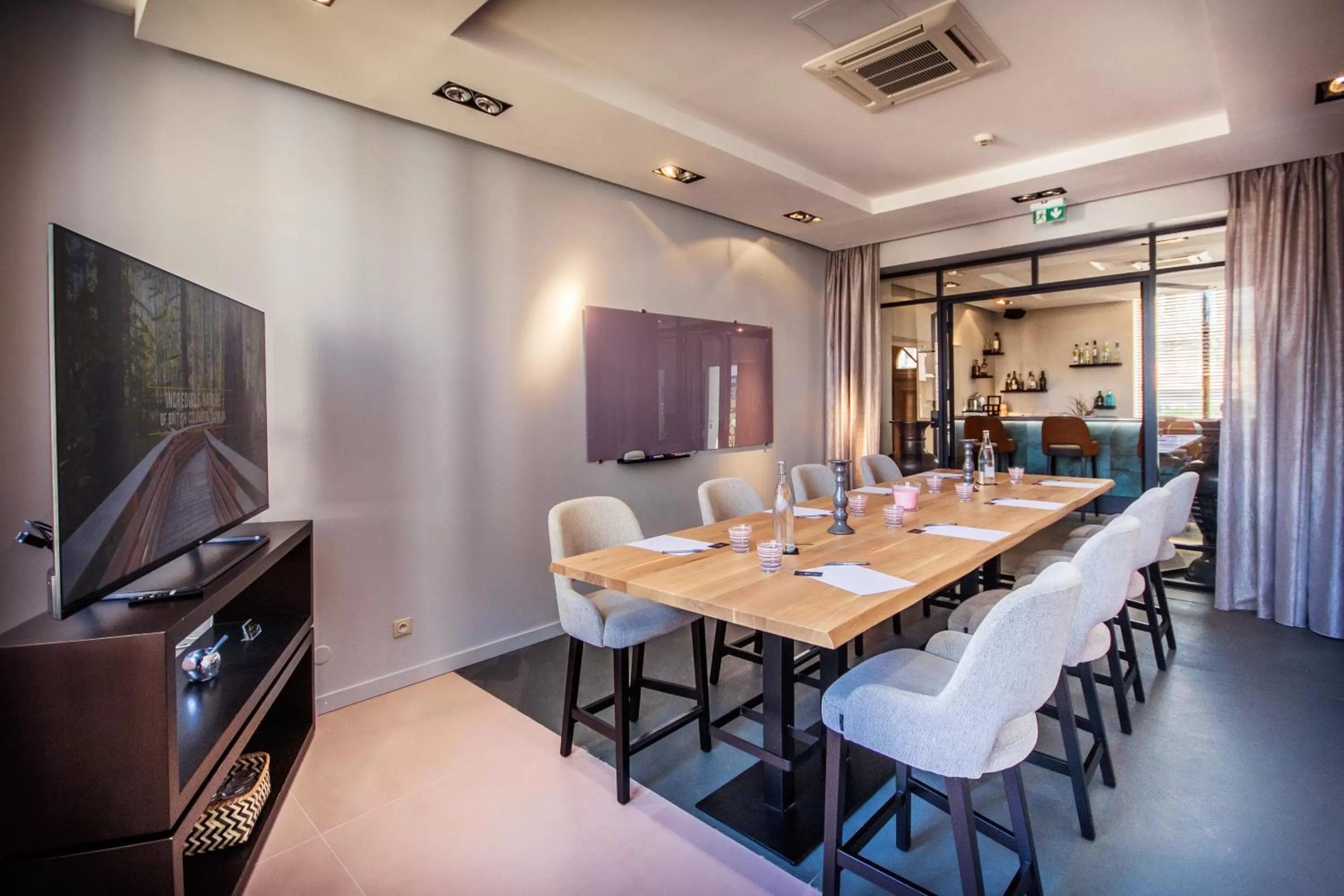 Business facilities in Logis Villa C Hôtel