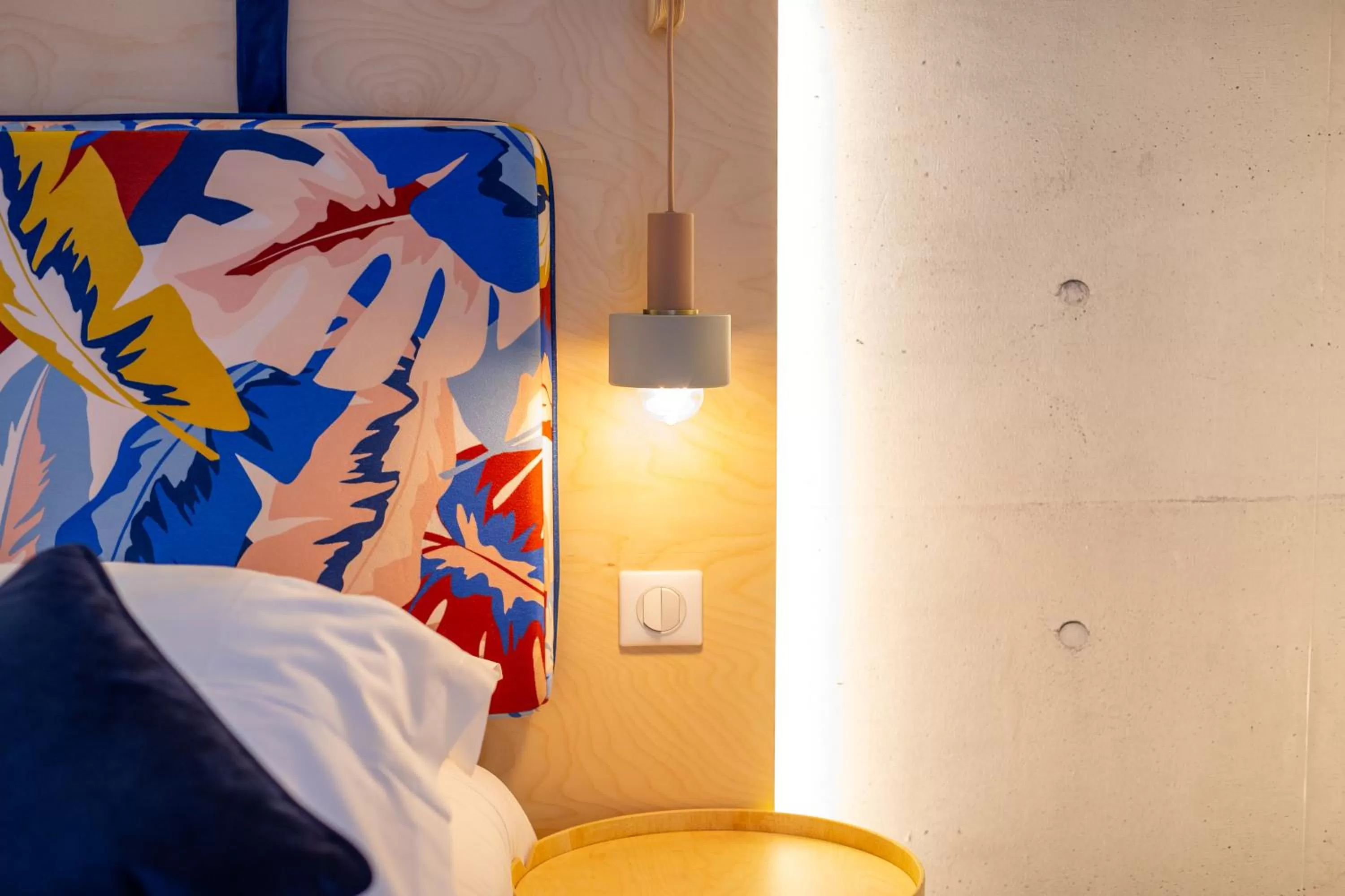 Decorative detail, Bed in Urban Hotel & Spa Aix-les-Bains - BW Signature Collection