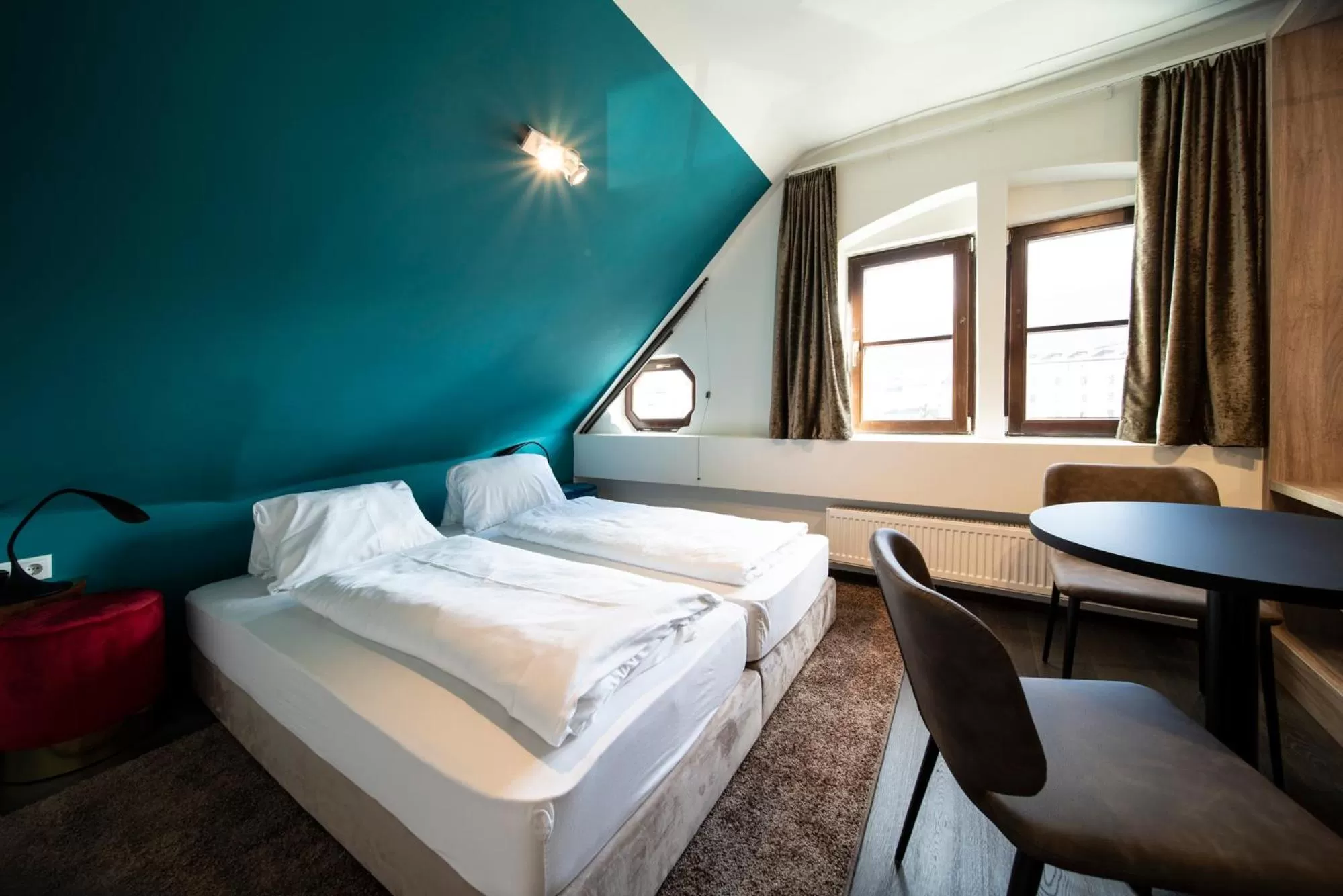 Bed in Blackhome Innsbruck Boutique I contactless check-in