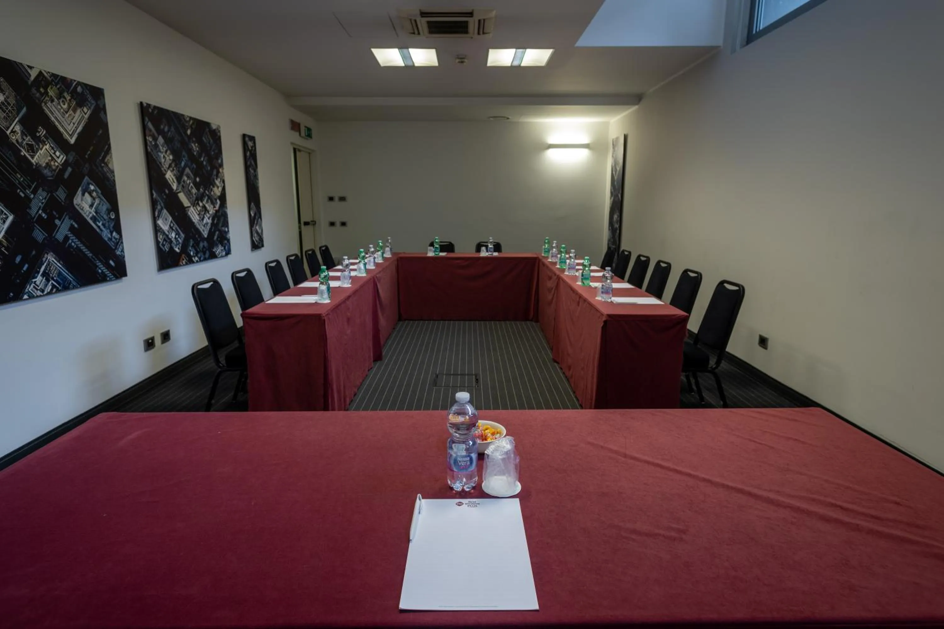 Meeting/conference room in Best Western Plus Hotel Monza e Brianza Palace