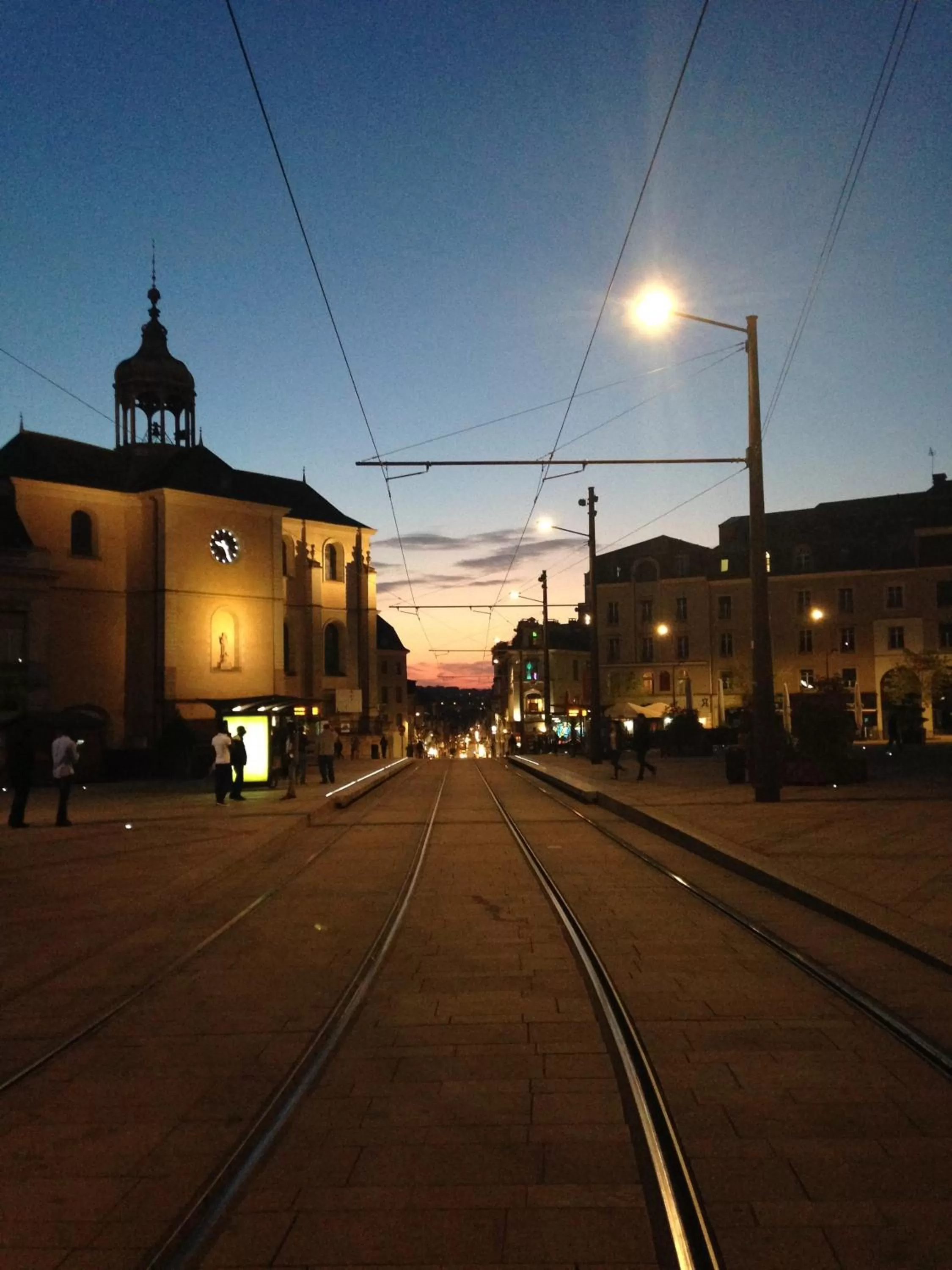 Restaurant/places to eat in Eklo Hotels Le Mans