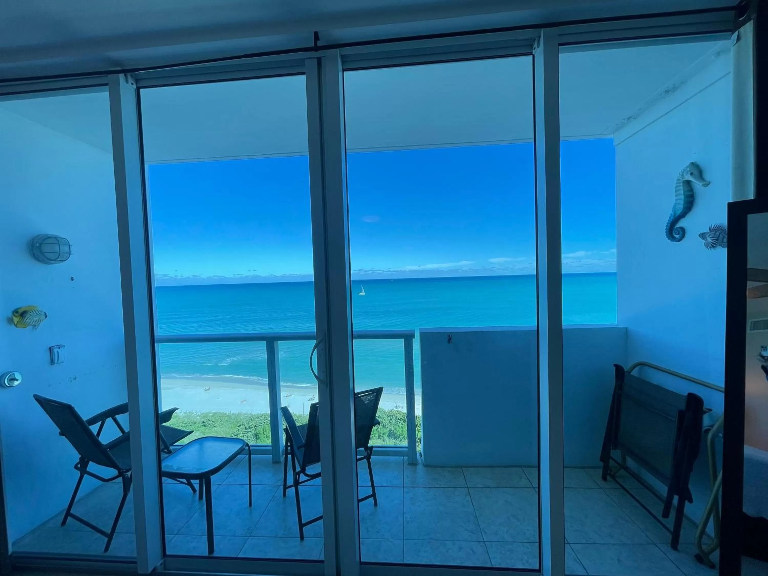 Studio with Balcony in SeaStays Apartments