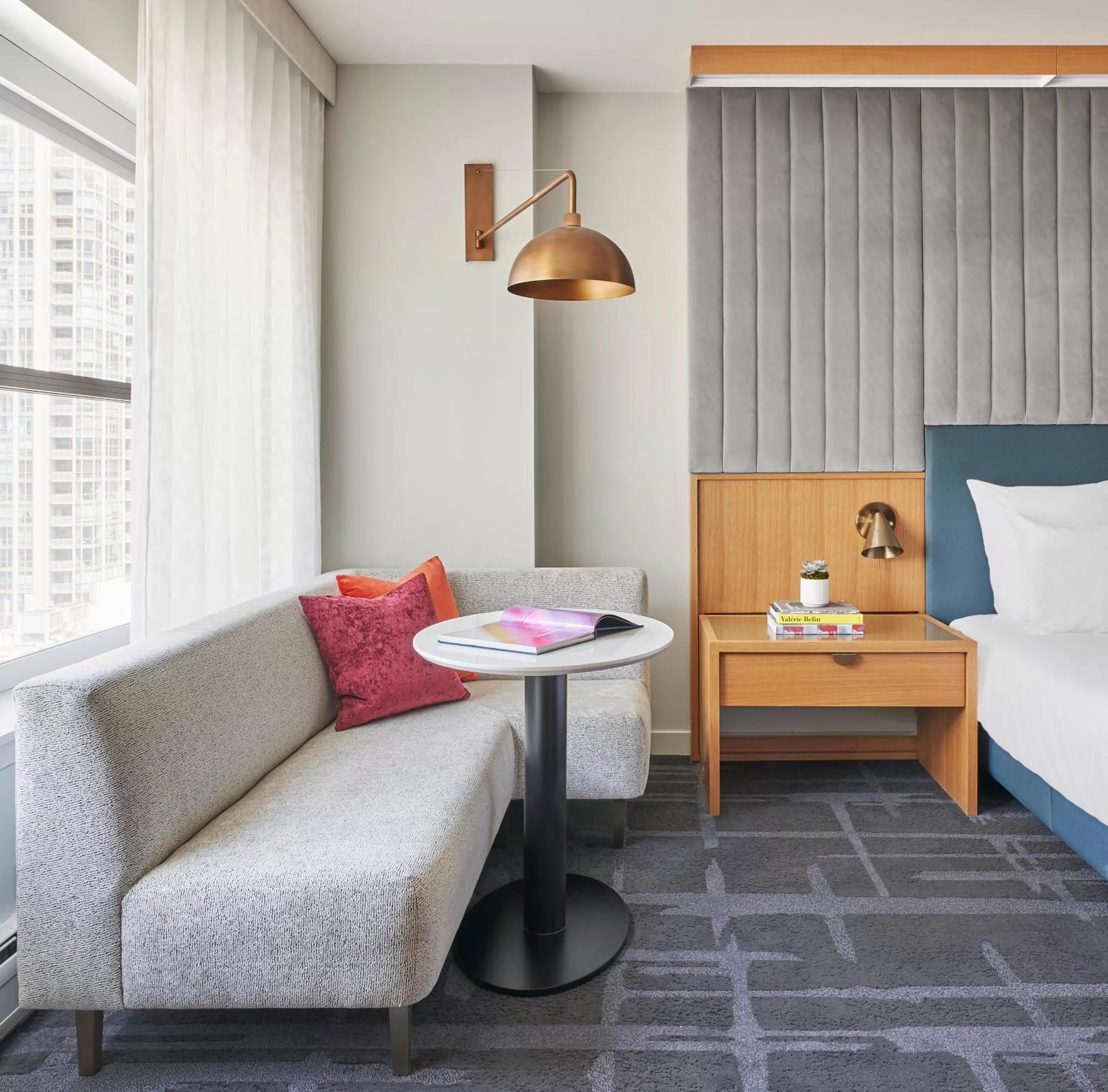 Seating area, Bed in 21c Museum Hotel Chicago