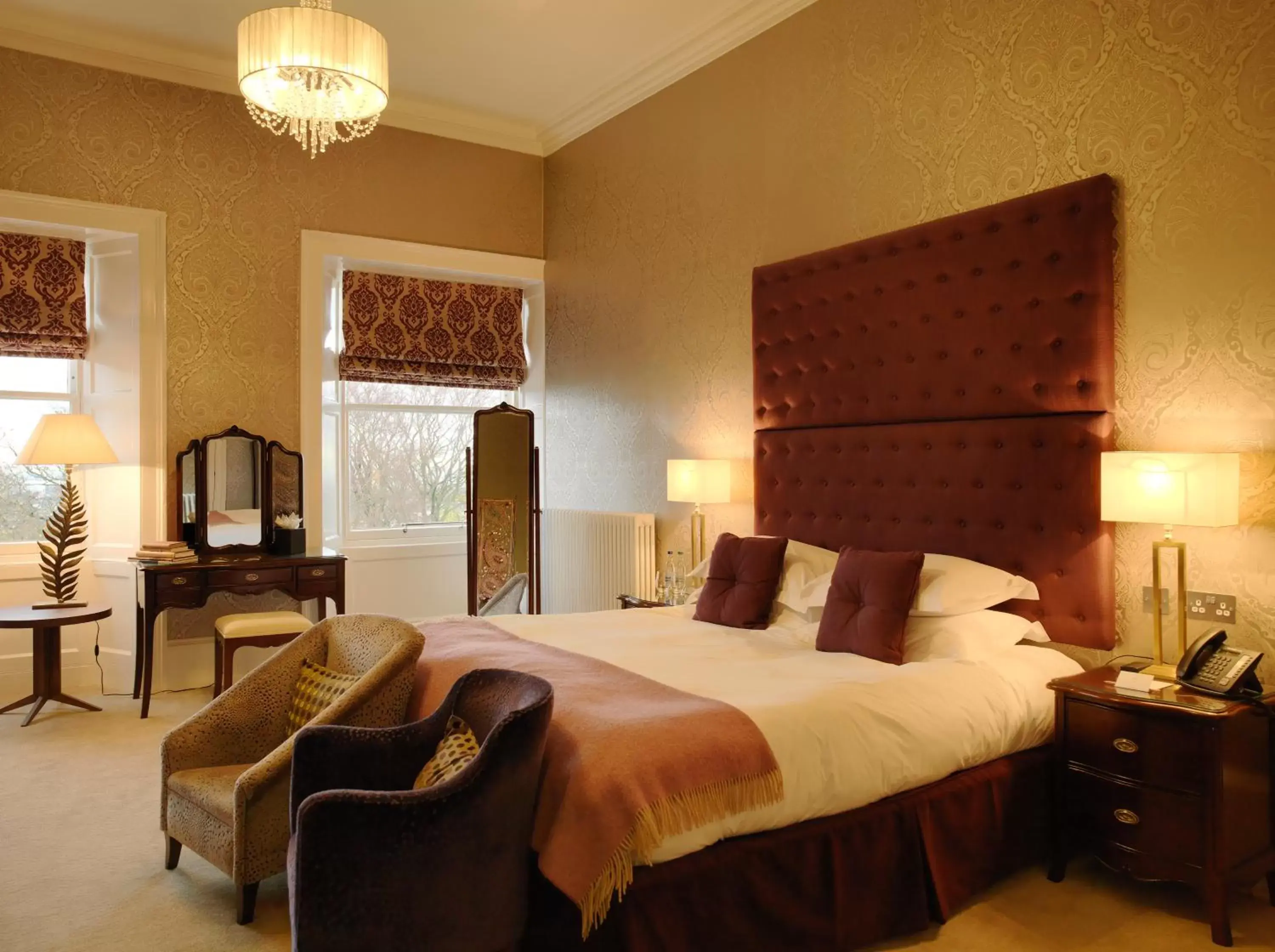 Superior Double Room in 24 Royal Terrace Superior Double Room in 24 Royal Terrace