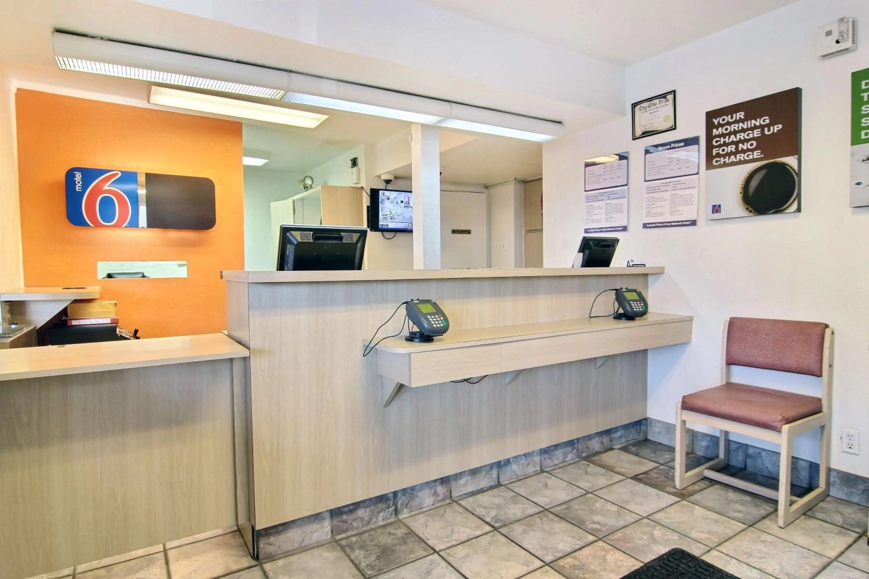 Lobby or reception in Motel 6-Lubbock, TX
