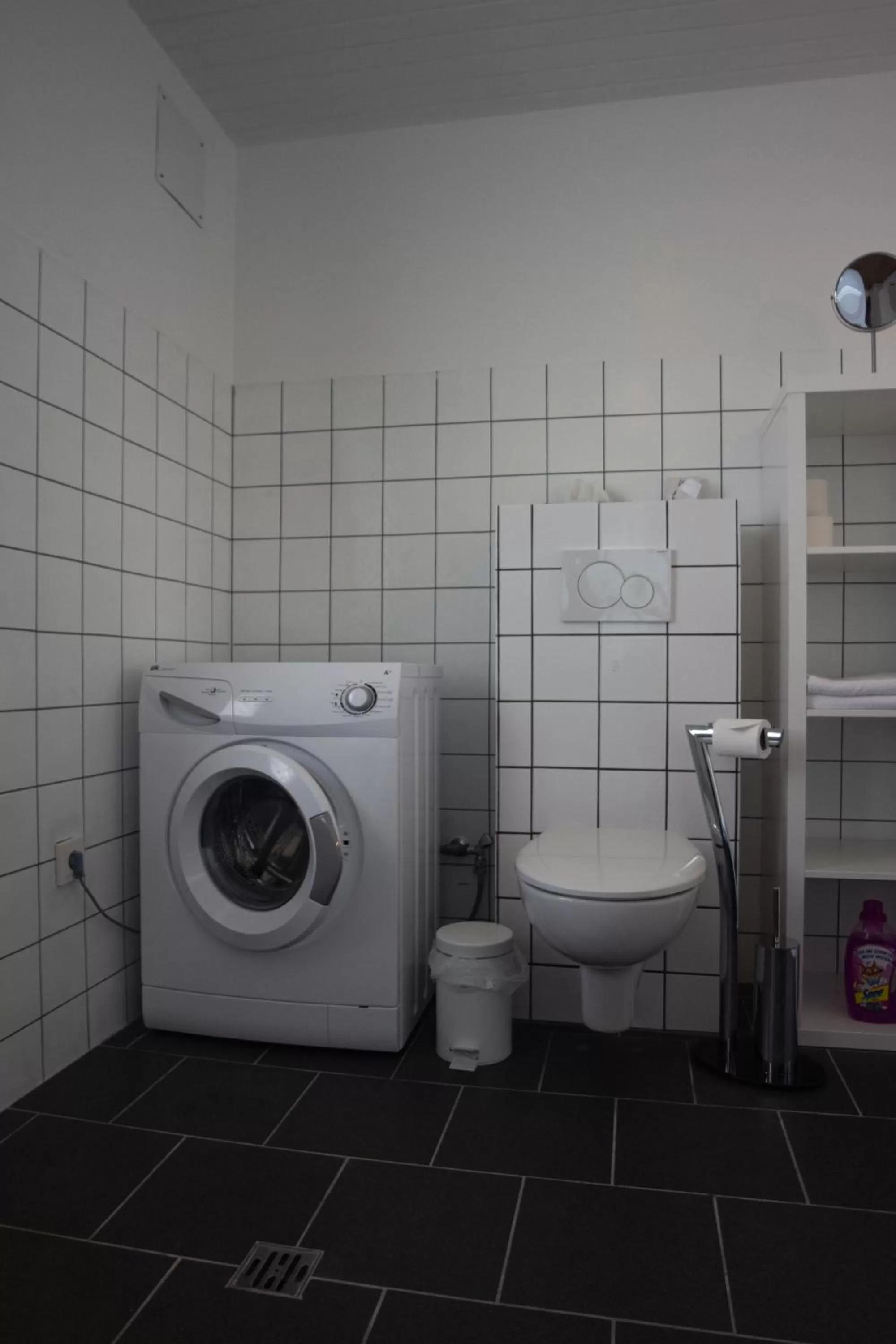 Toilet in Hotel-Restaurant Hackteufel