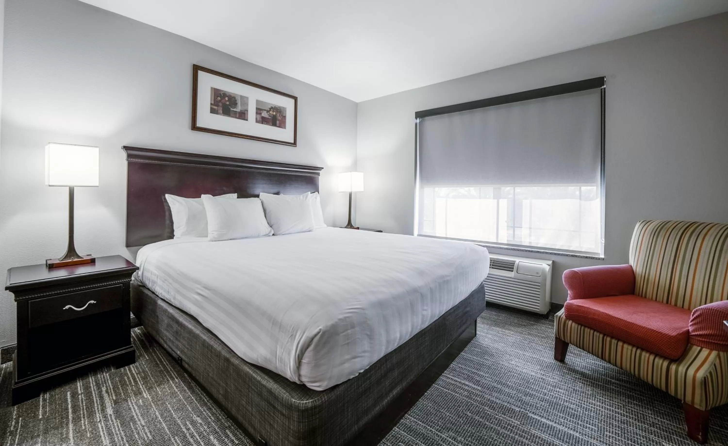 Bedroom, Bed in Country Inn & Suites by Radisson, Ontario at Ontario Mills, CA