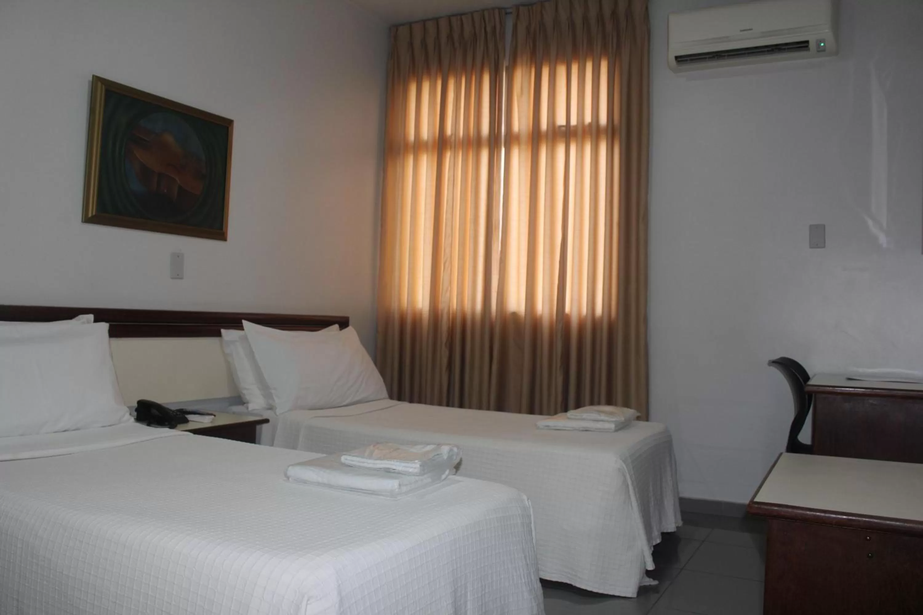 Bed in Hotel Oscar Econômico Montes Claros