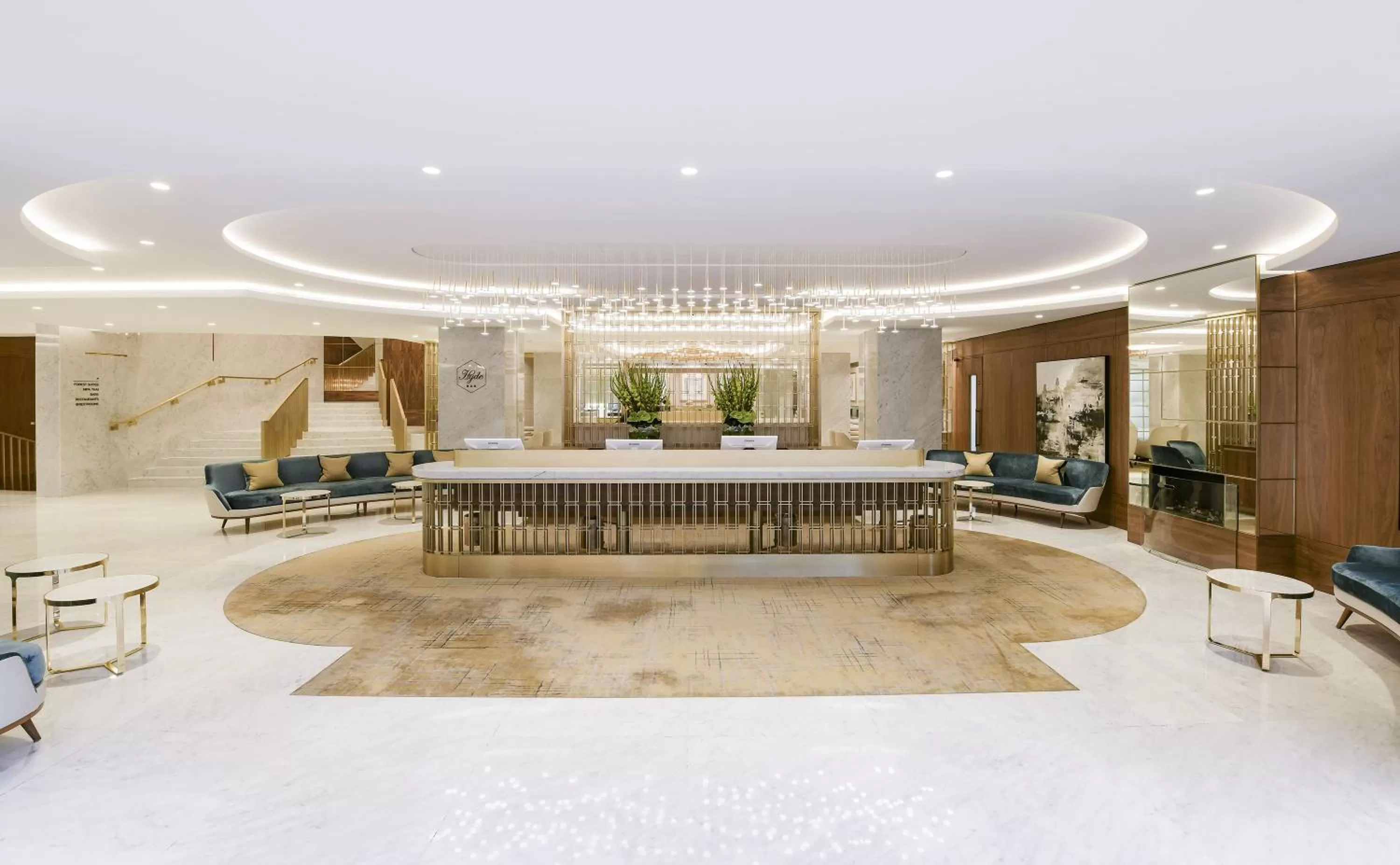 Lobby or reception in Royal Lancaster London