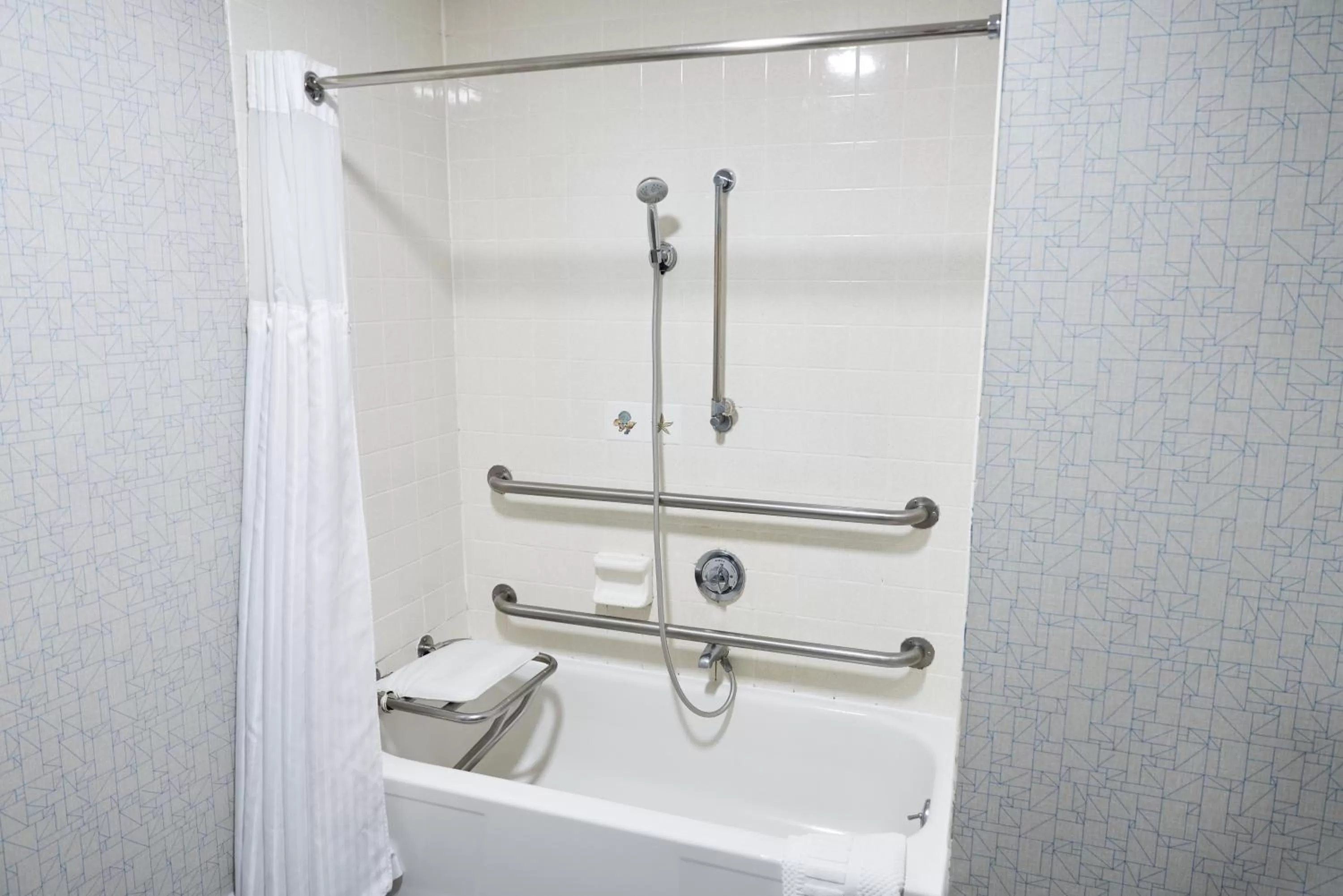 Shower in Seaport Resort and Marina