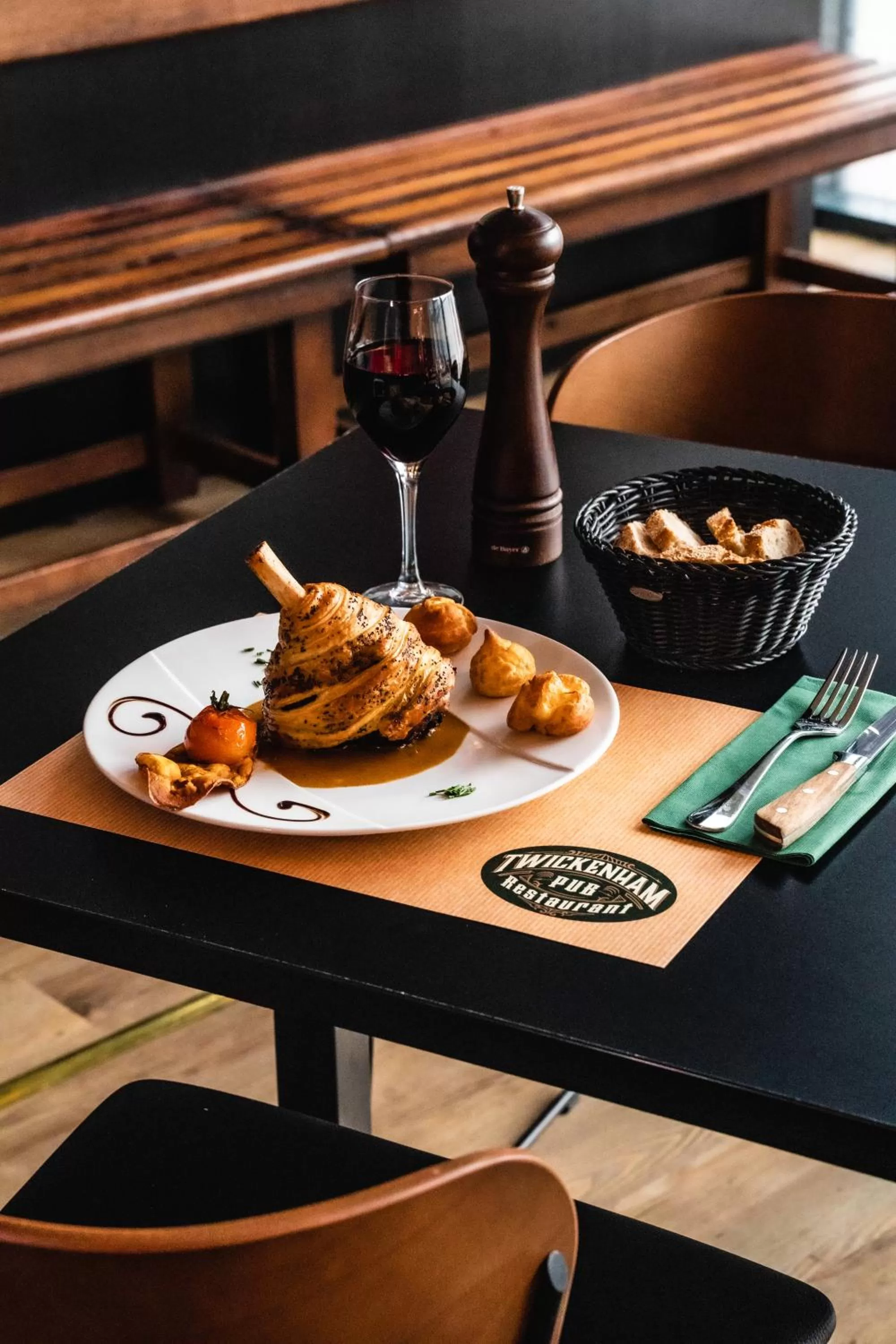 Restaurant/places to eat in ibis Styles Castelnaudary