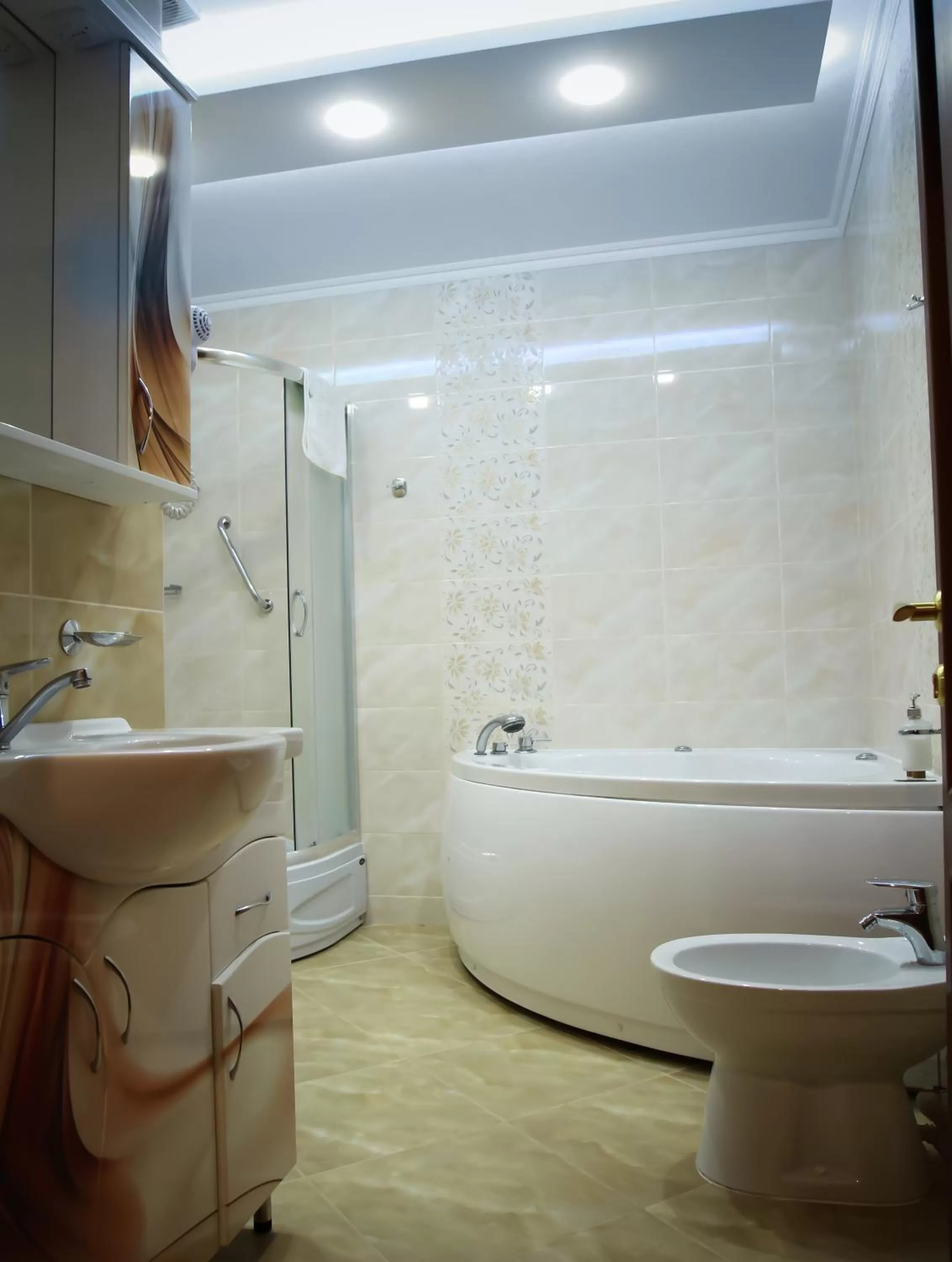 Shower in Motel Kurortnyy & SPA