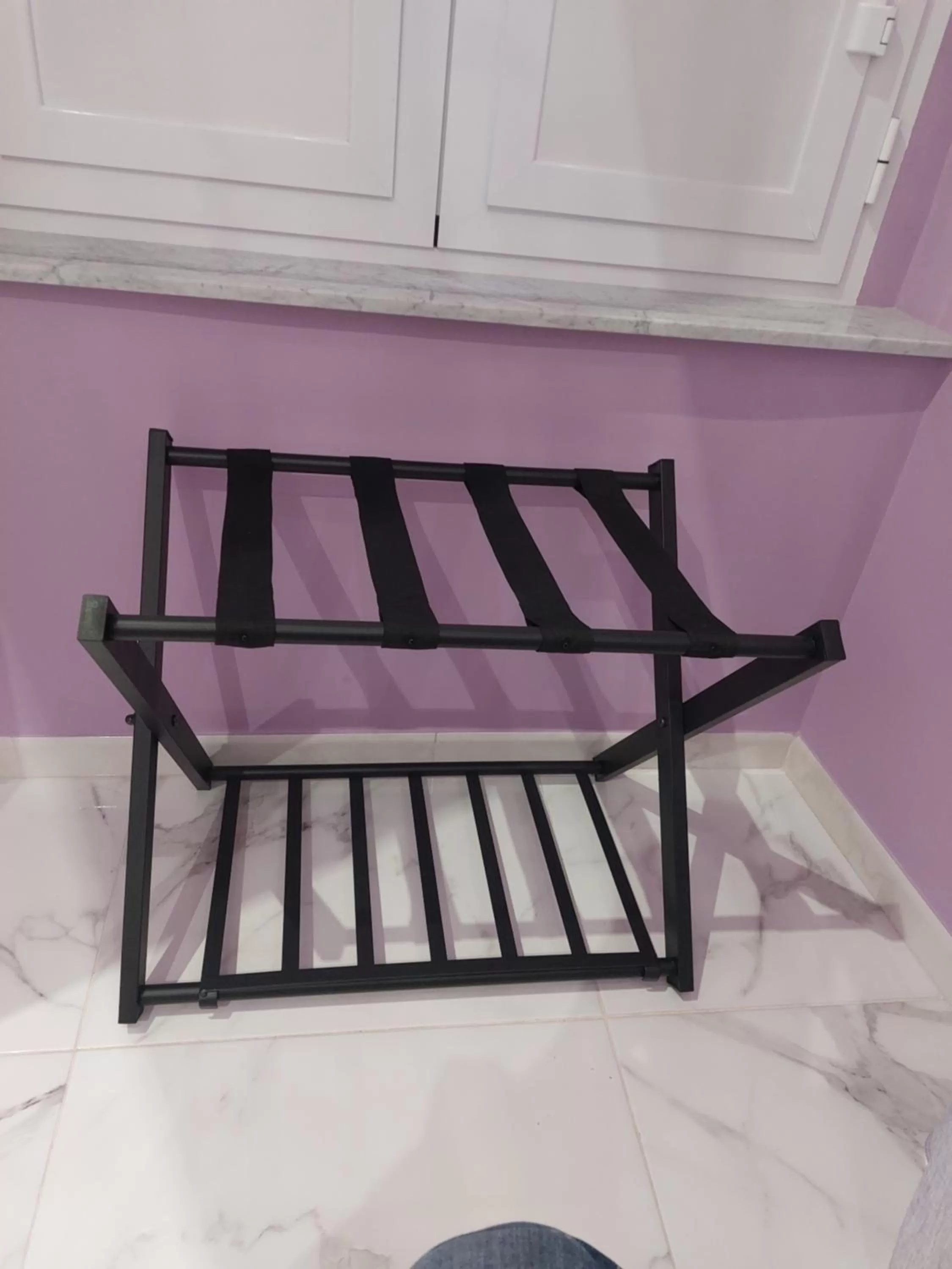 Photo of the whole room in B&B Dint 'o core e Napule