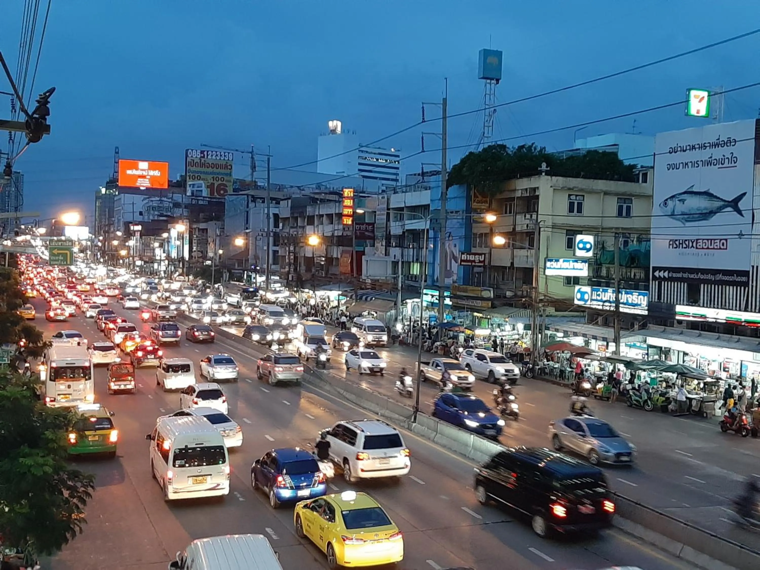Vanlisut Hotel Ngamwongwan