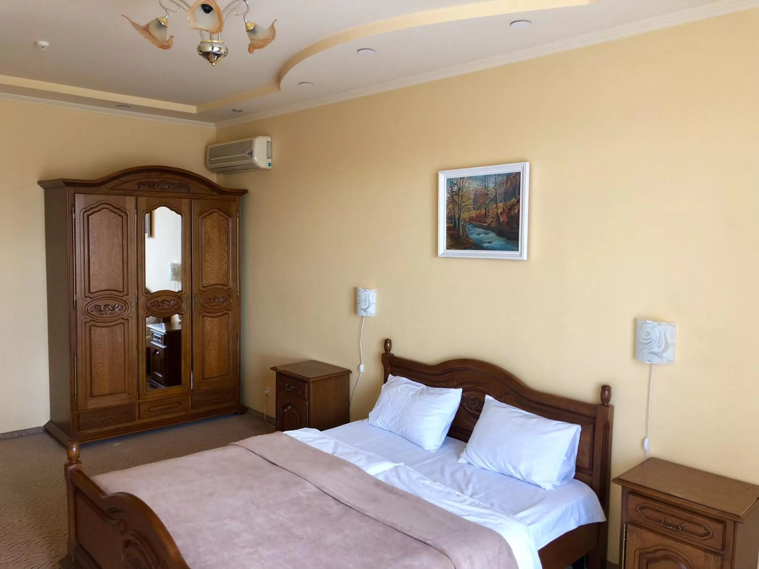 Bed in Chervona Gora