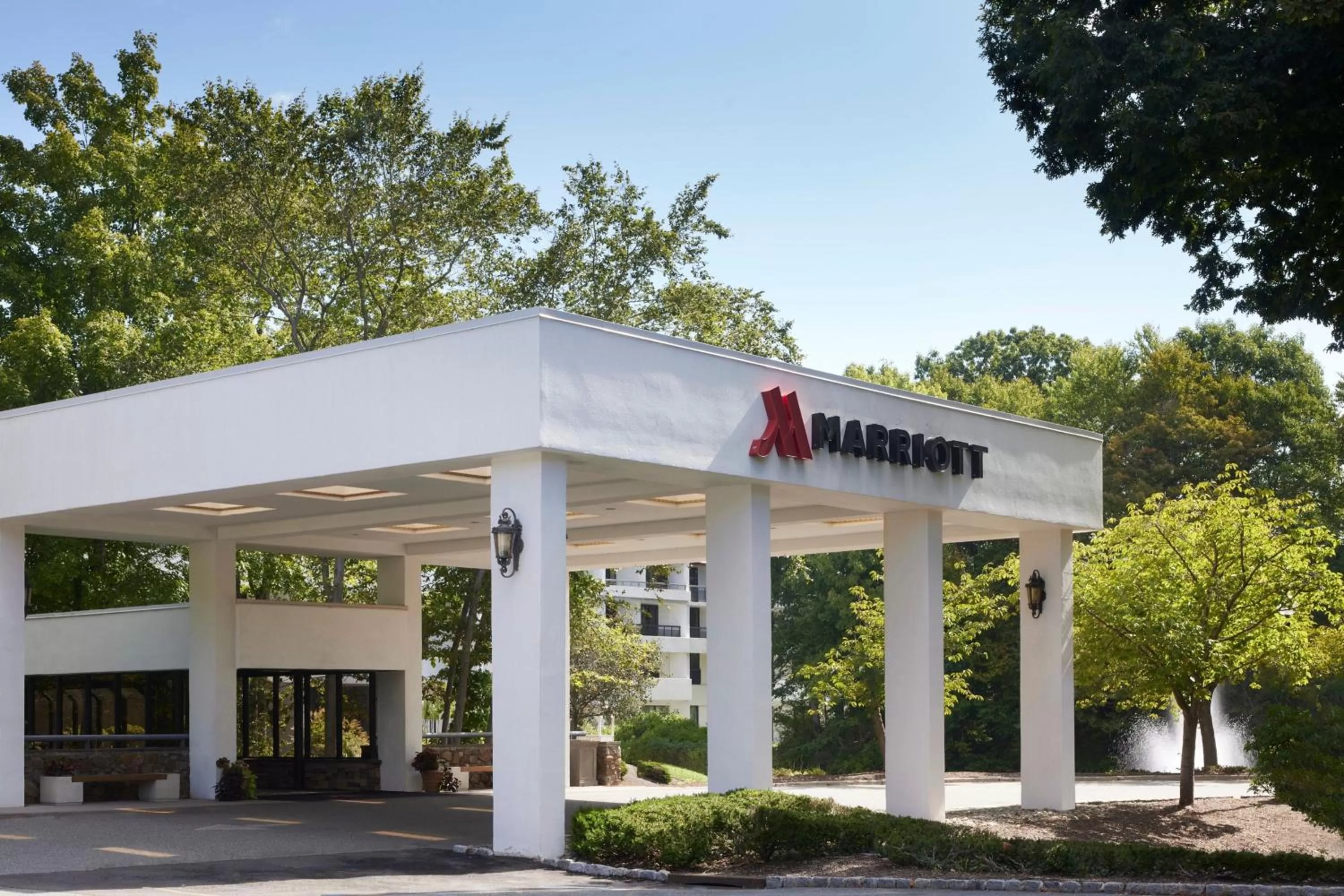 Property building in Marriott Park Ridge